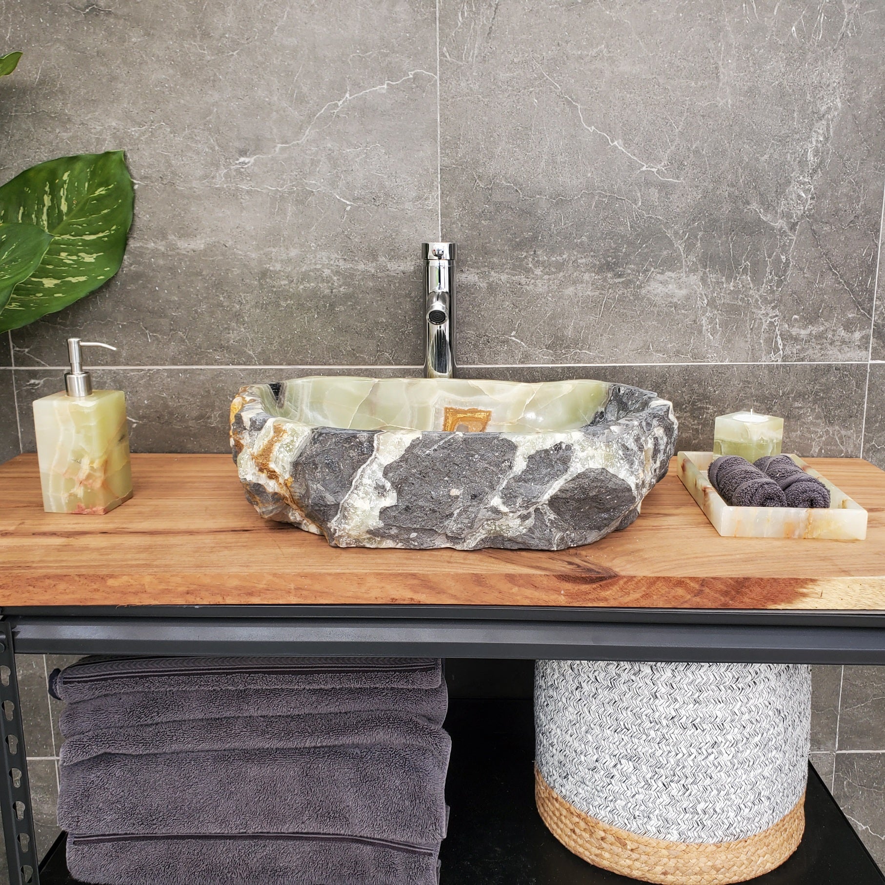 S31_14 Onyx Stone Vessel Bathroom Sink - 20 x 15 inch