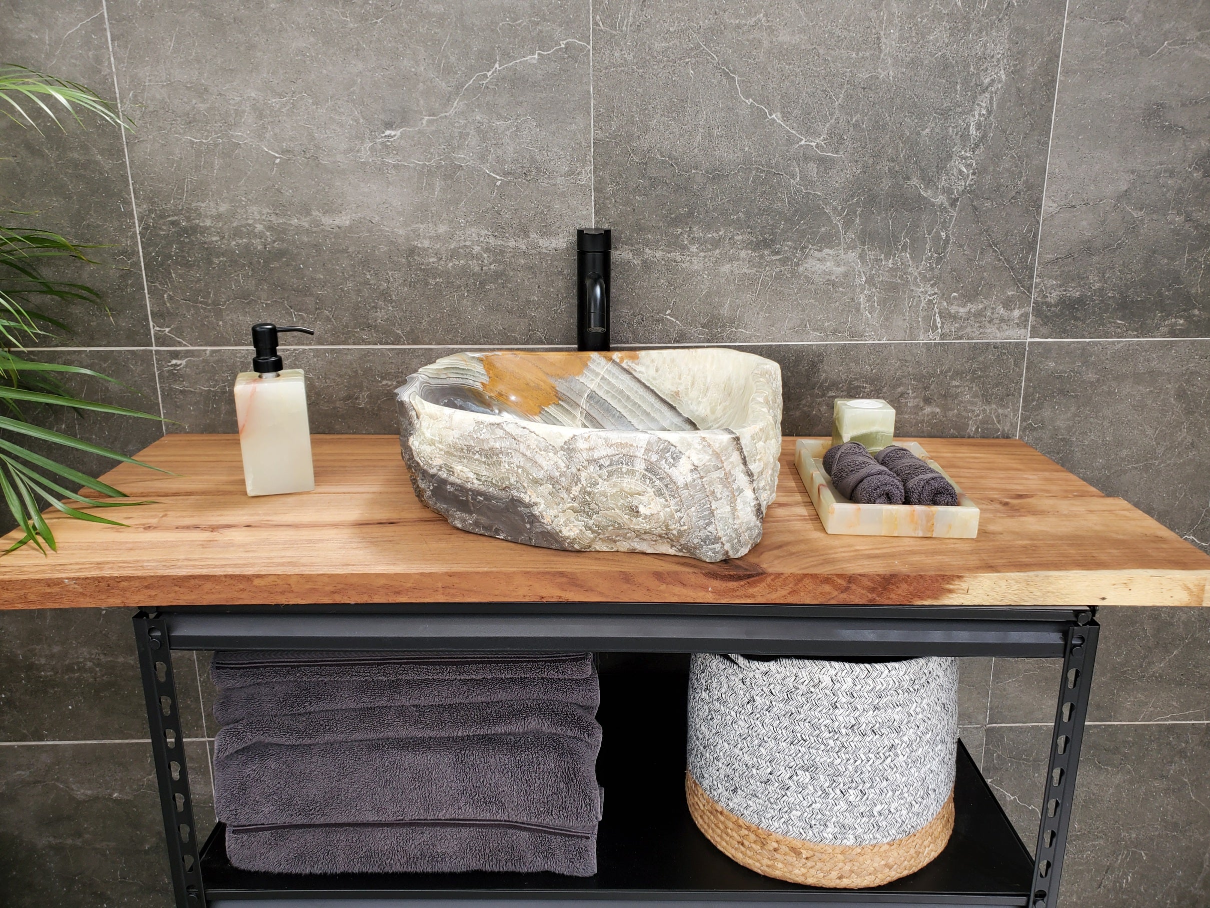 S30_34 Onyx Stone Vessel Bathroom Sink