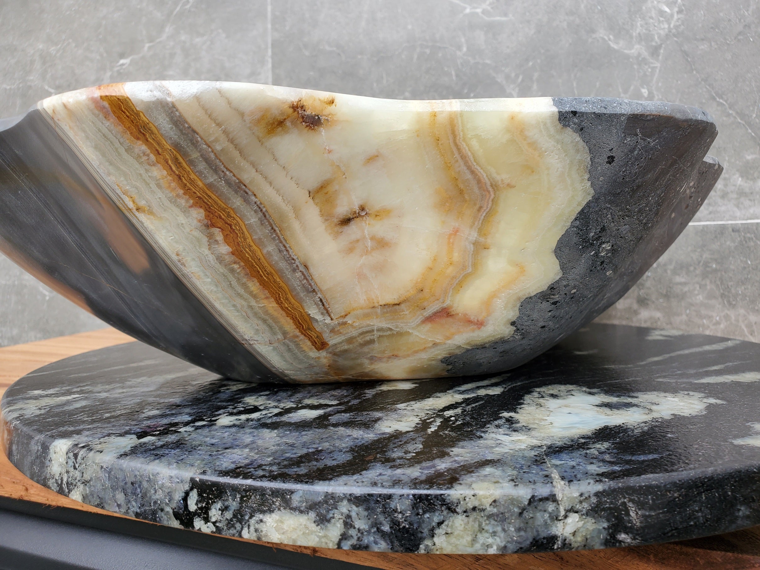 S30_33 Onyx Stone Vessel Bathroom Sink - 20.5 x 16 inch