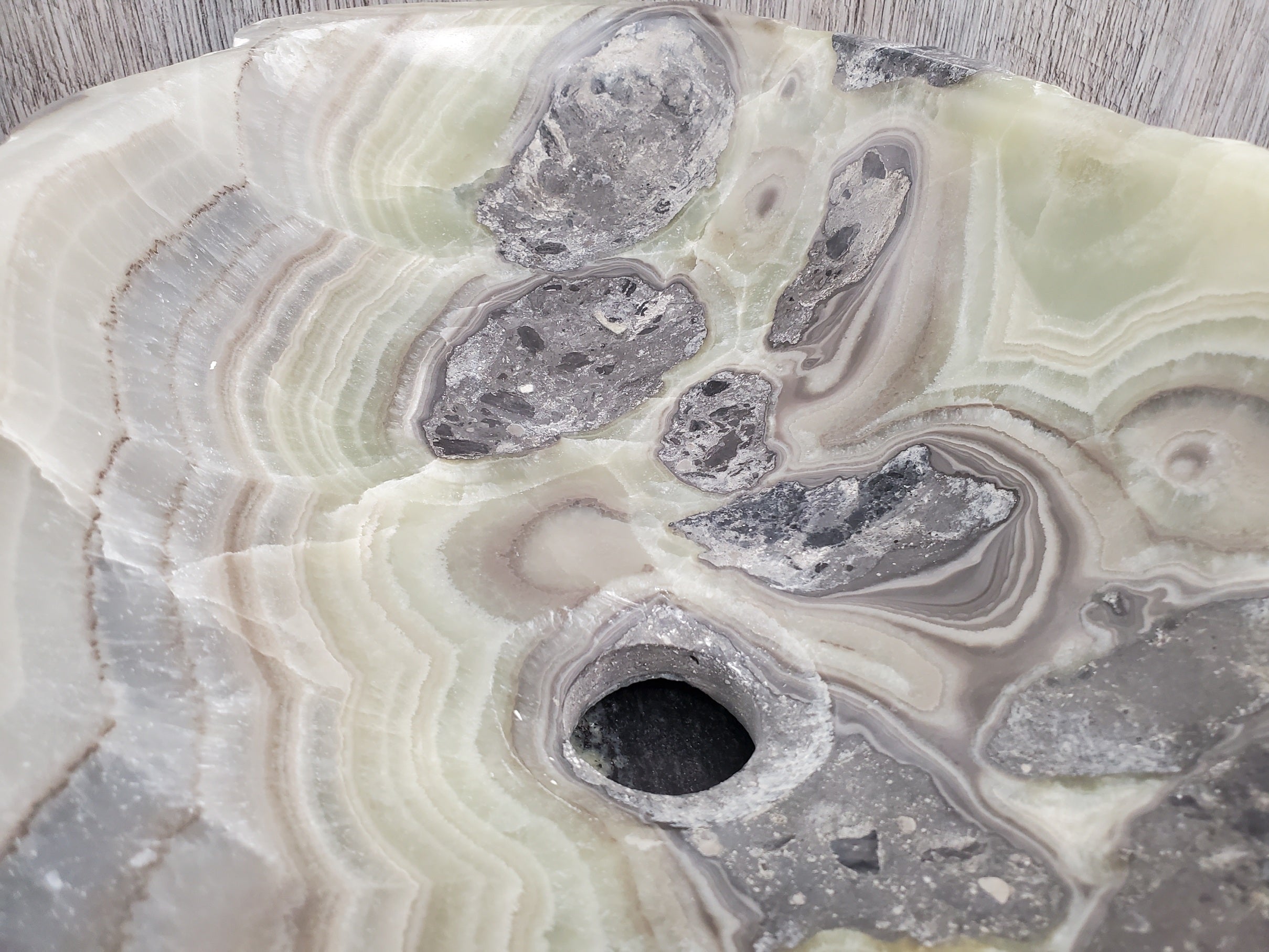 S24_16 Green Onyx Stone Vessel Bathroom Sink