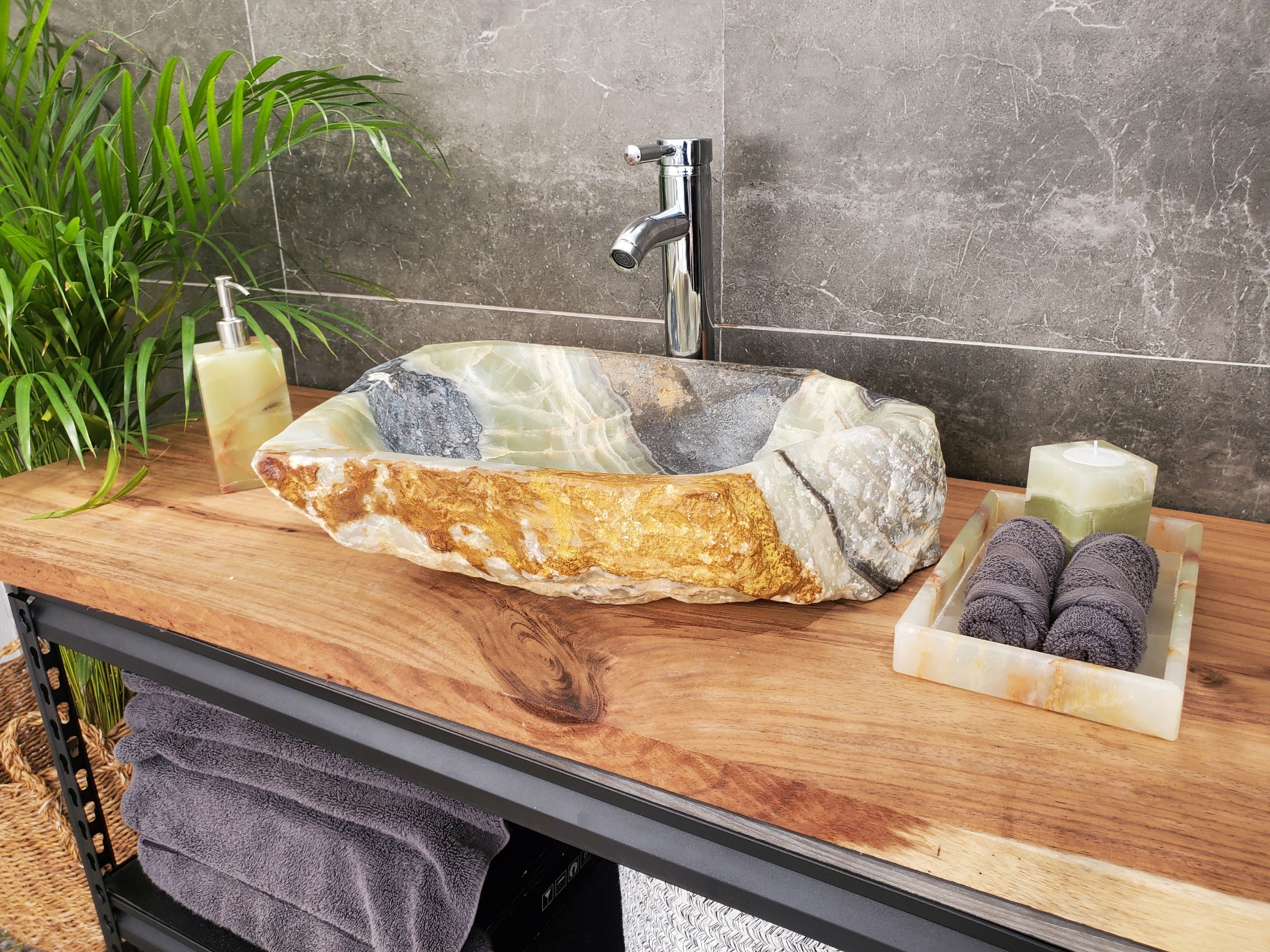 S31_22 Onyx Stone Vessel Bathroom Sink