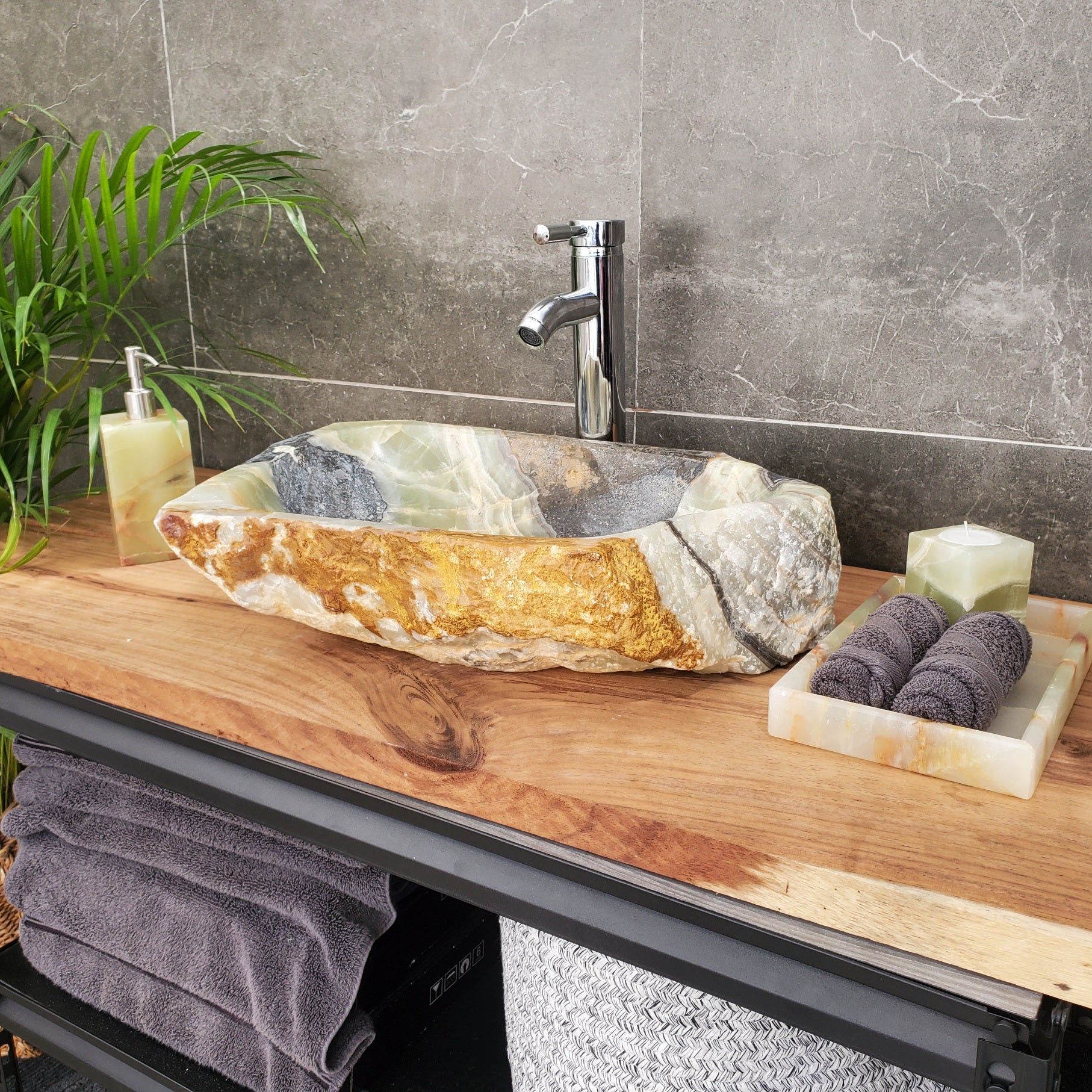 S31_22 Onyx Stone Vessel Bathroom Sink