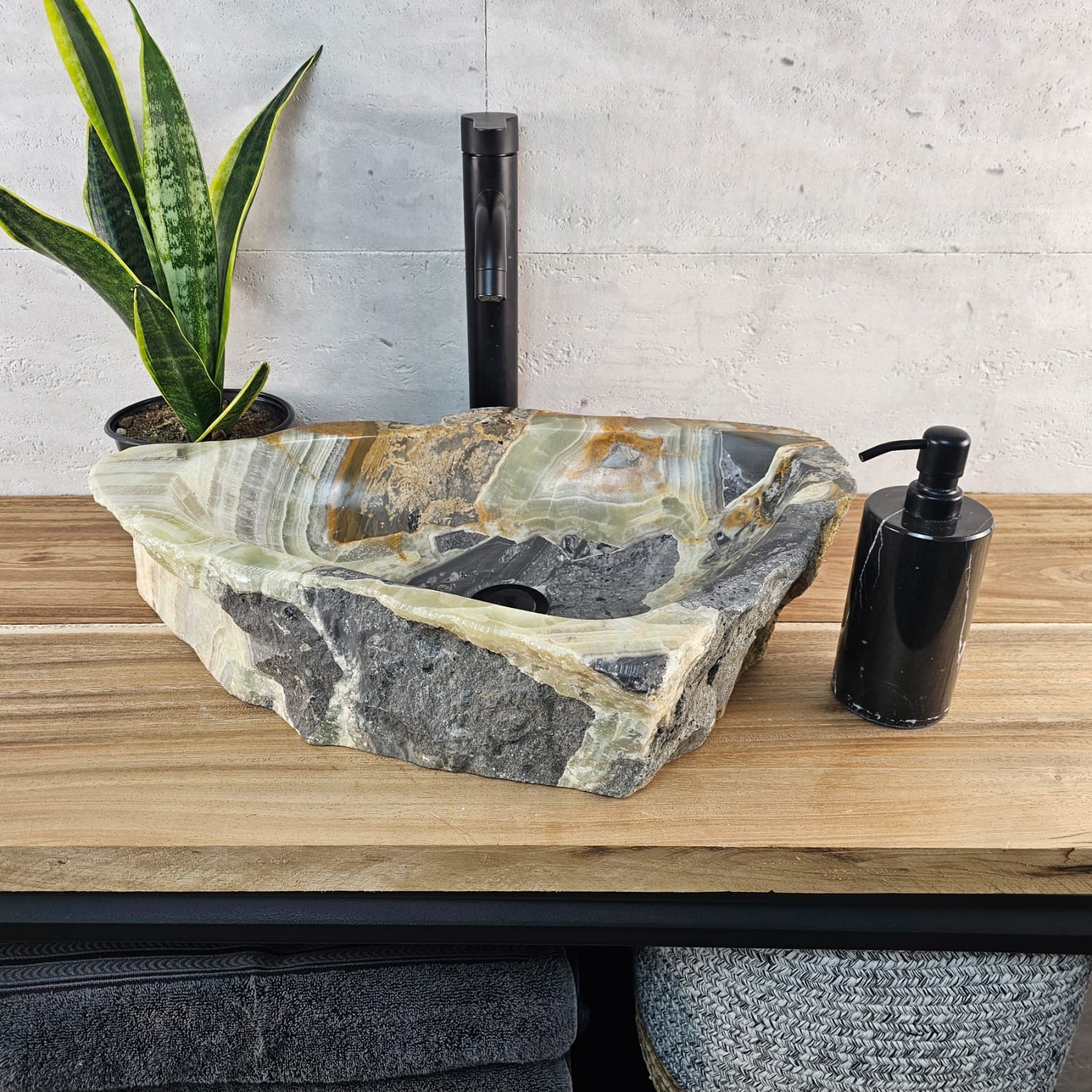 S29_04 Onyx Stone Vessel Bathroom Sink