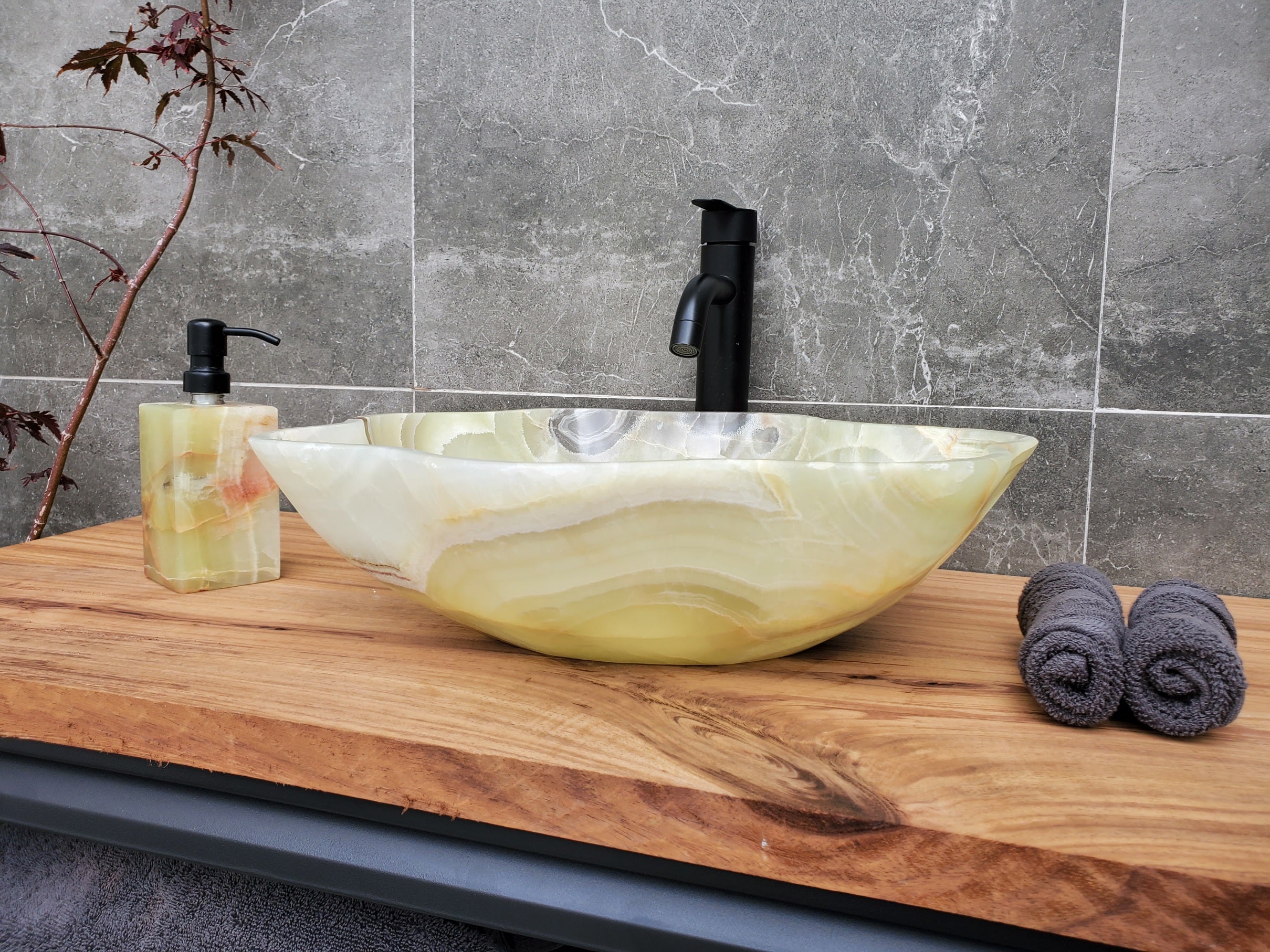 S30_13 Onyx Stone Vessel Bathroom Sink