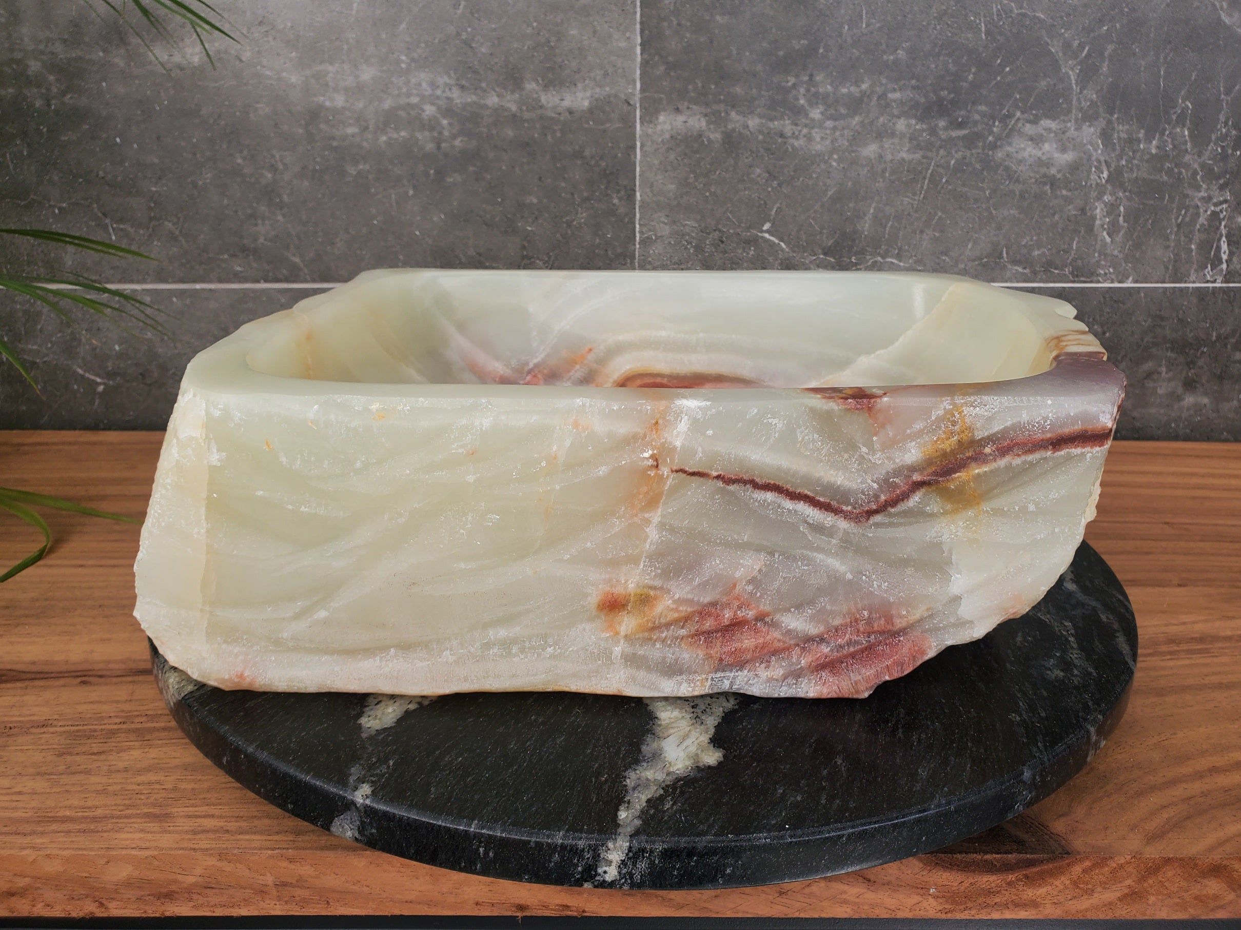 S31_20 Onyx Stone Vessel Bathroom Sink