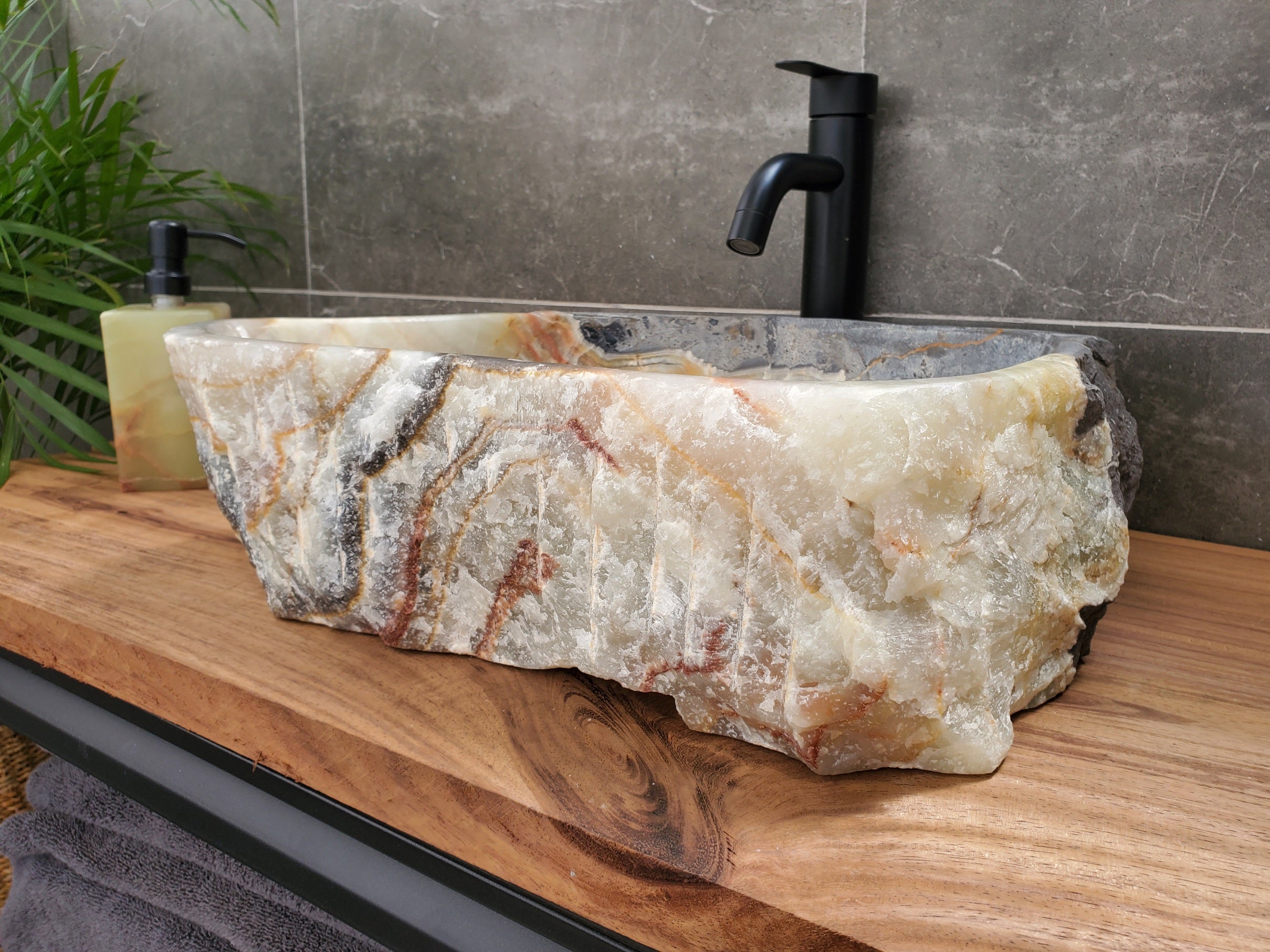 S30_35 Onyx Stone Vessel Bathroom Sink