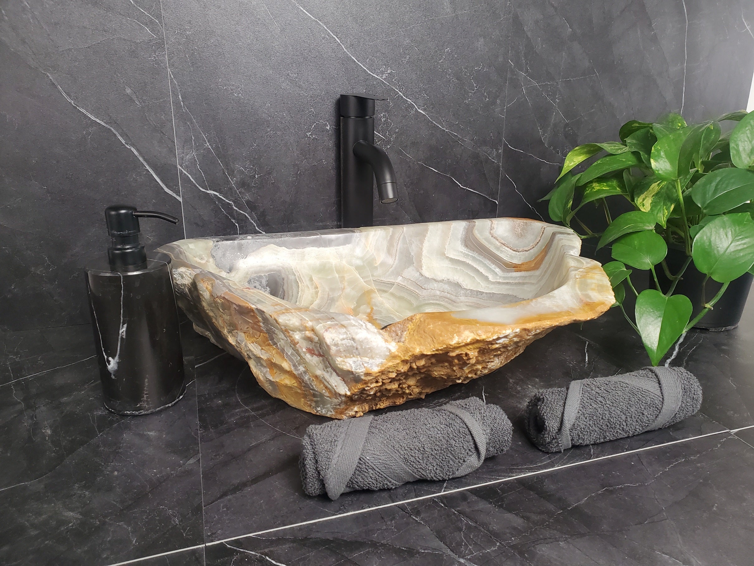 S25_14 Green Onyx Stone Vessel Bathroom Sink