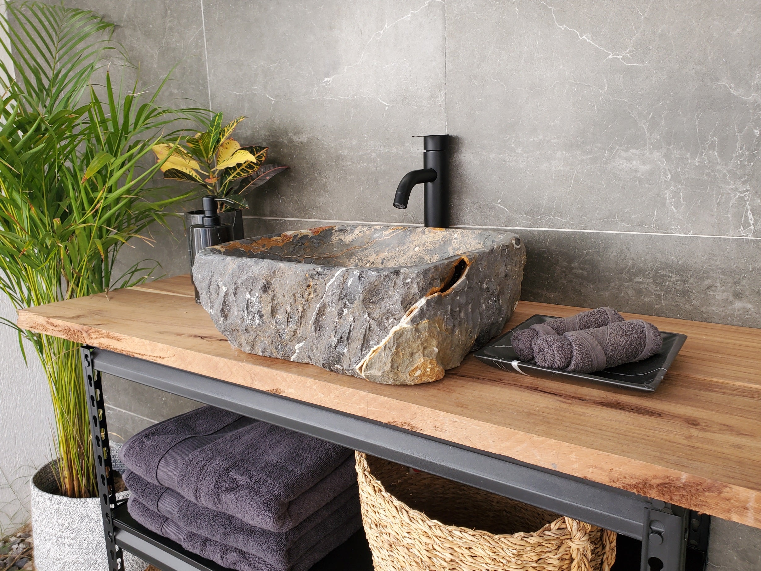 S33_01 Onyx Stone Vessel Bathroom Sink - 15.5 x 15