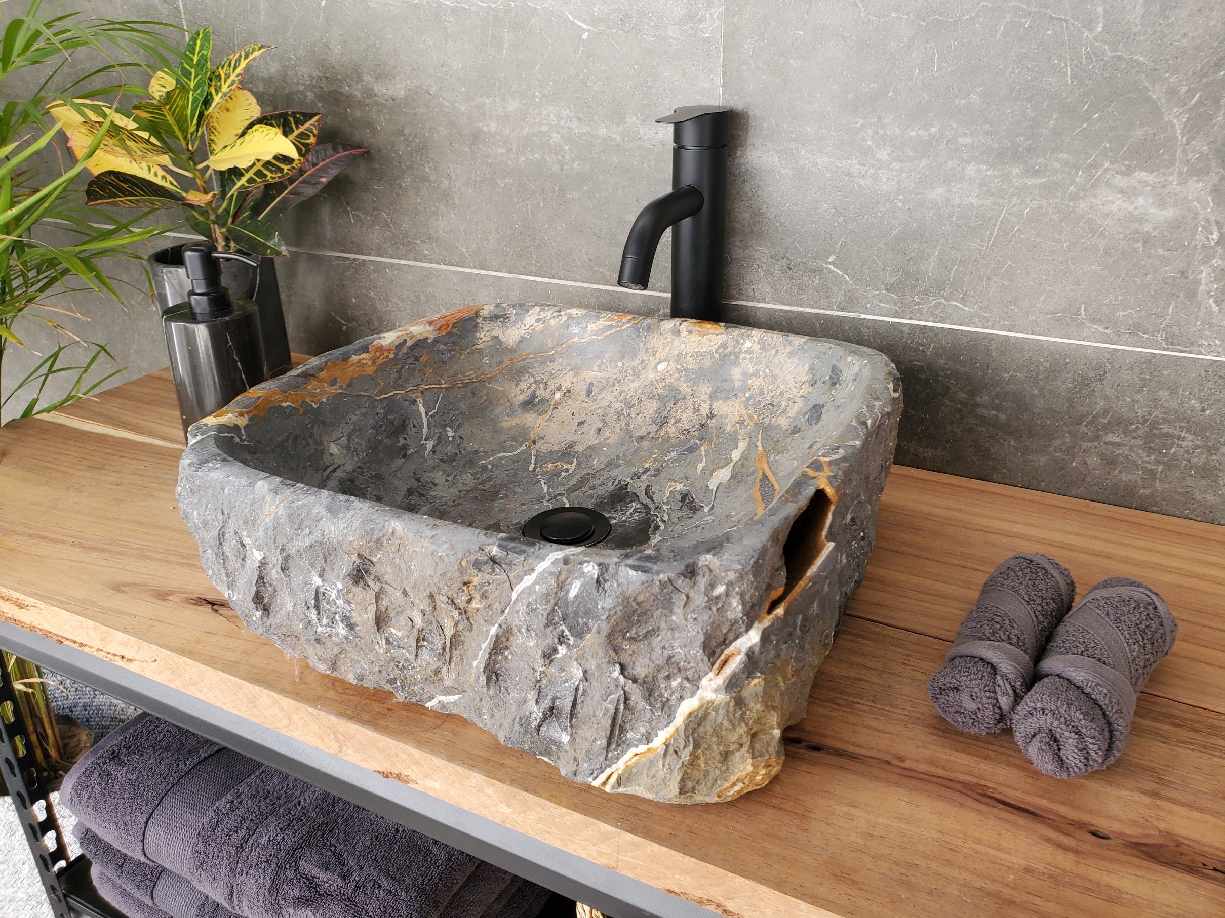 S33_01 Onyx Stone Vessel Bathroom Sink - 15.5 x 15