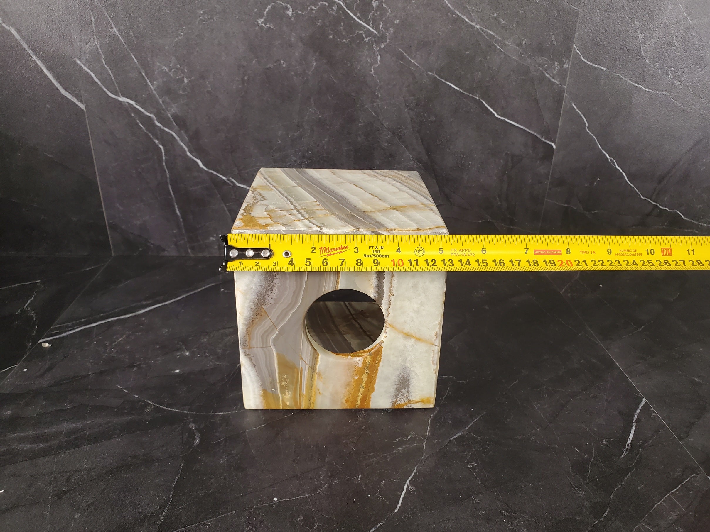 TCSQ_51 Green Onyx Tissue Box Cover (Cube)