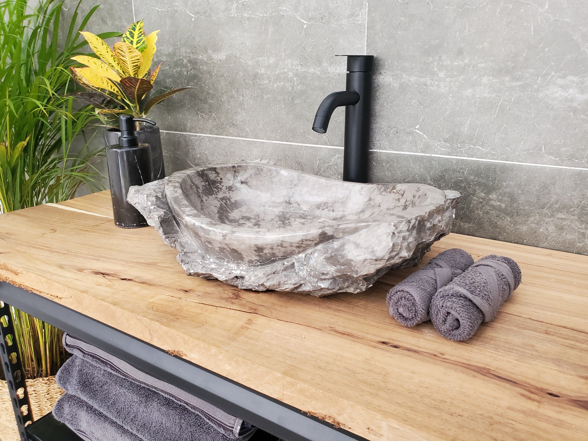 S31_42 Oval Carved Marble Vessel Sink - 16 x 12 inch