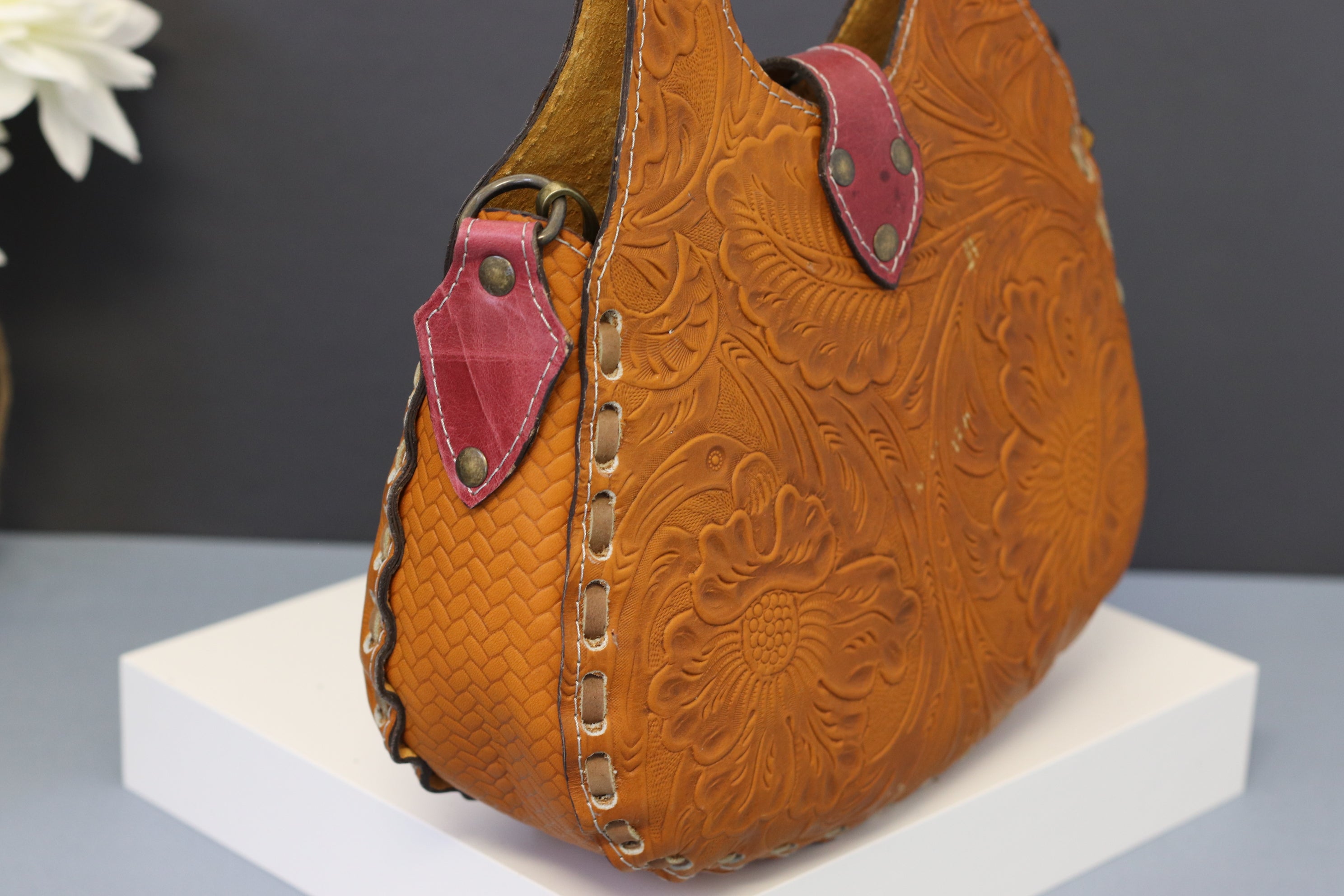 Rust Hand Tooled Top Handled Mexican Leather Purse Purse Fashion