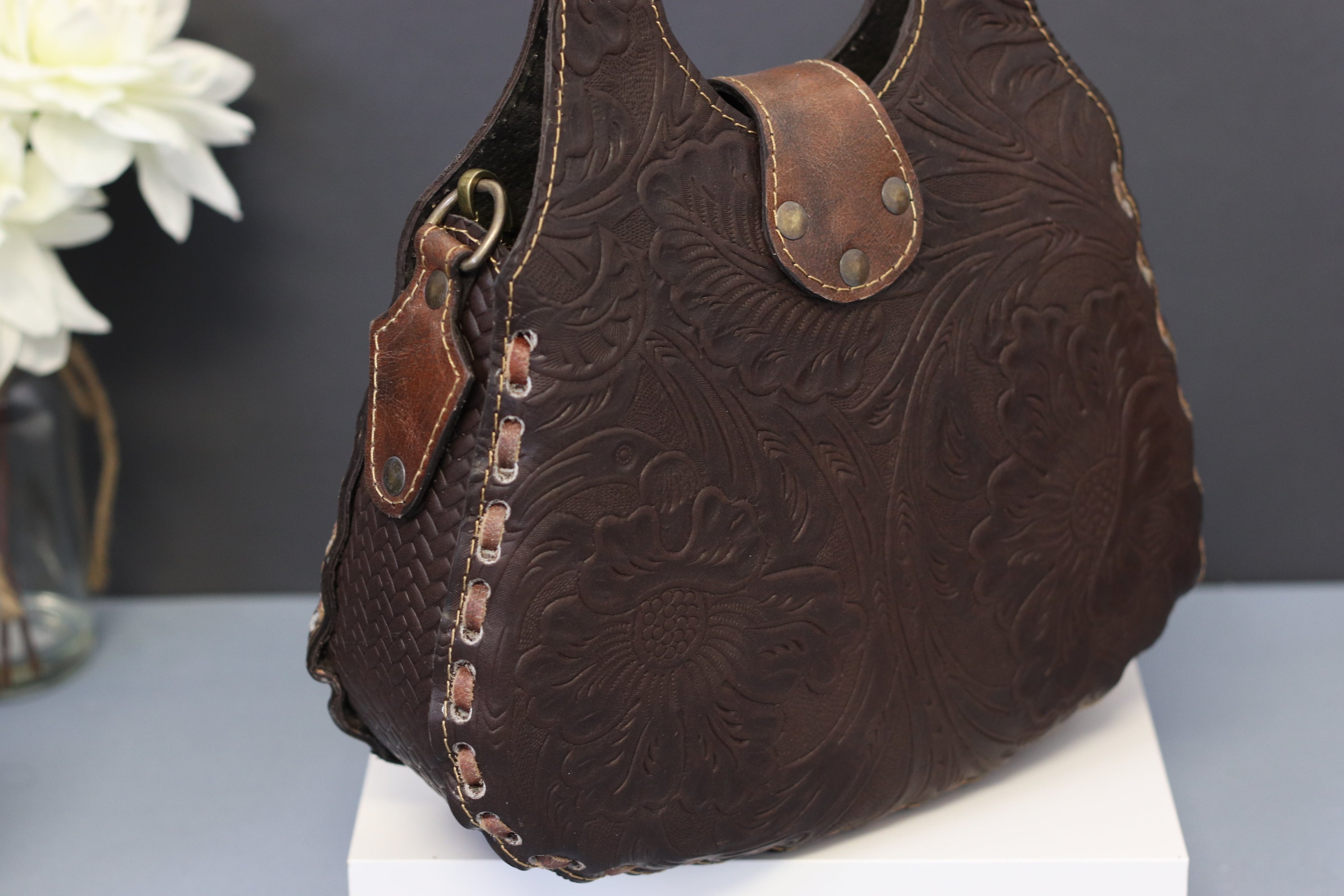 Brown Hand Tooled Floral Design Top Handled Mexican Leather Purse Purse Fashion