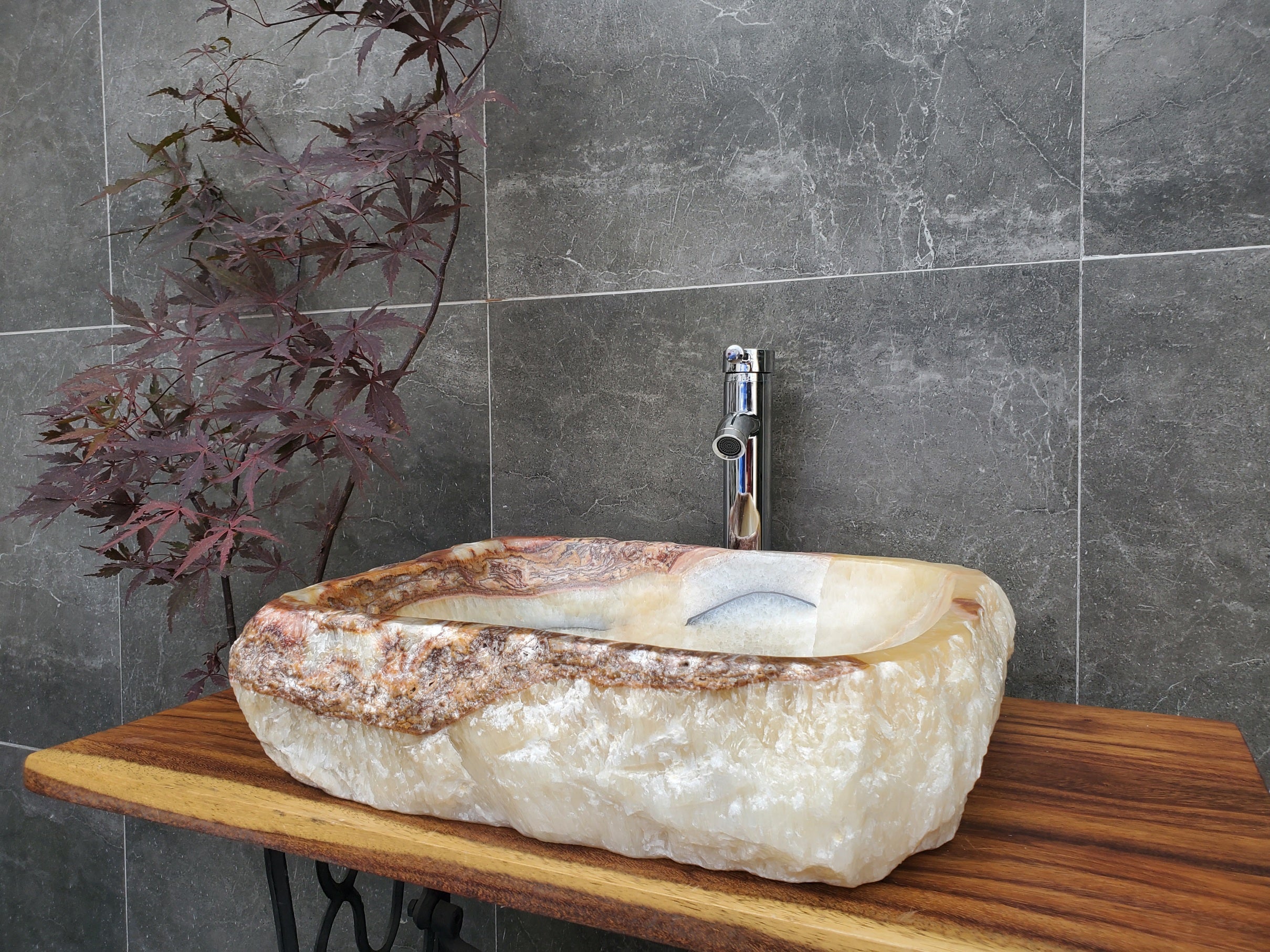 S21_34 Onyx Stone Vessel Bathroom Sink