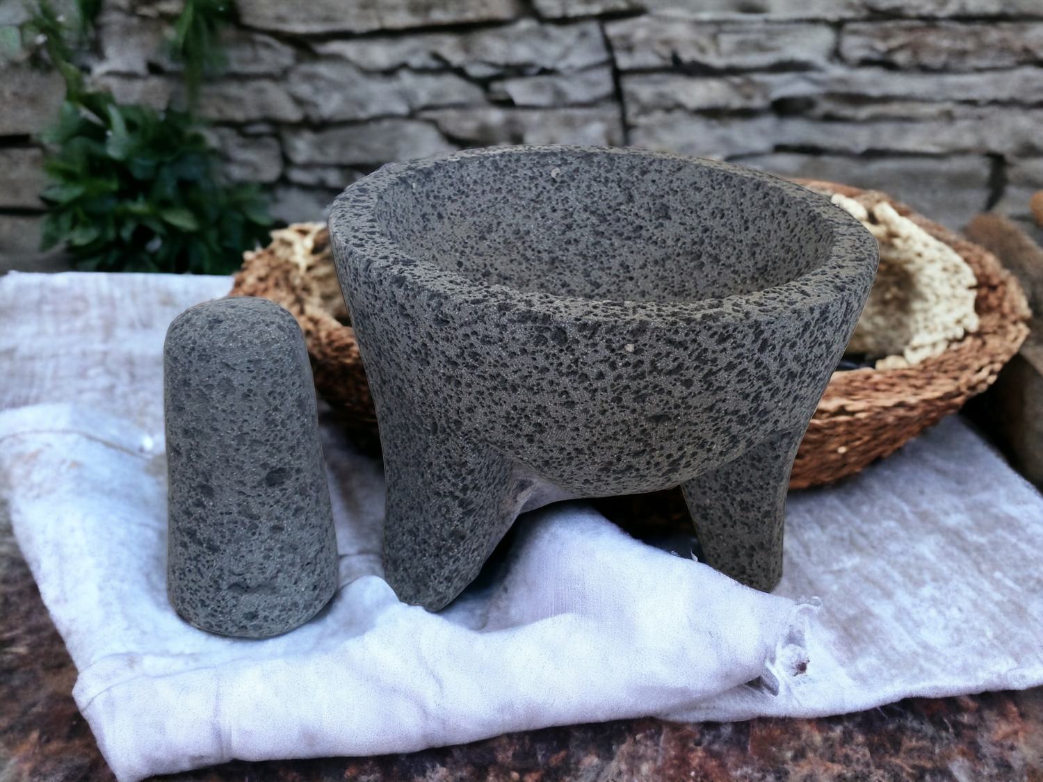 Classic Bowl & Pestle - Lava Stone - 7 Inch - Authentic Mexican Molcajete! Molcajete Accessories Featured Kitchen & Dining Molcajete