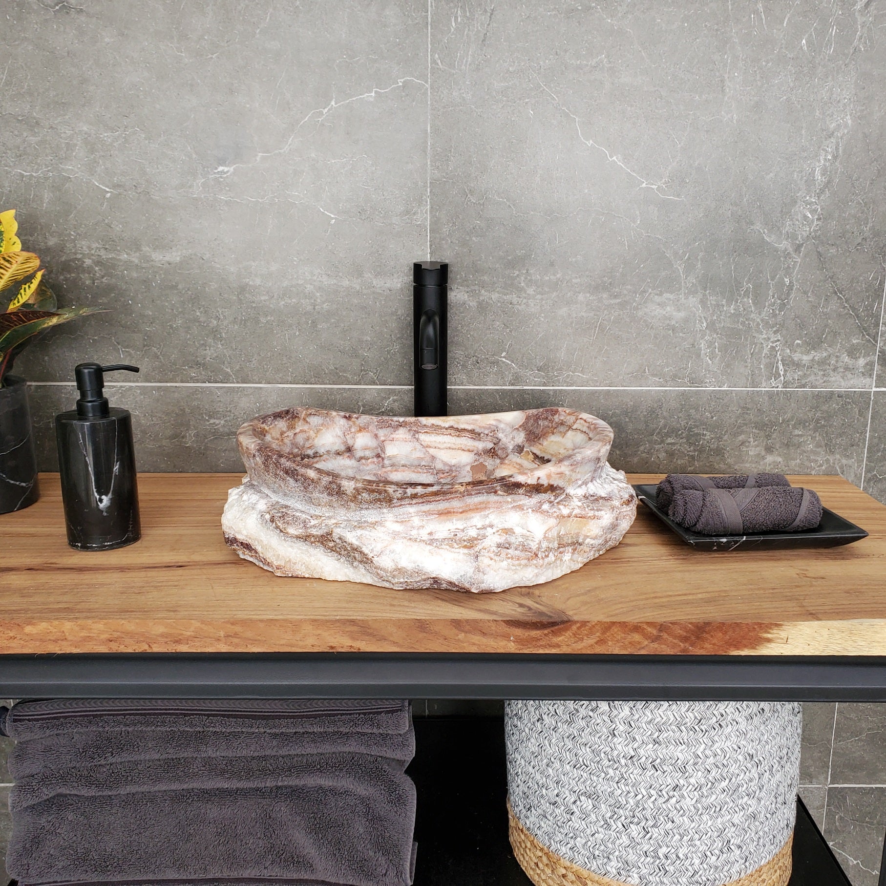 S31_10 Serpentine Onyx Stone Vessel Sink