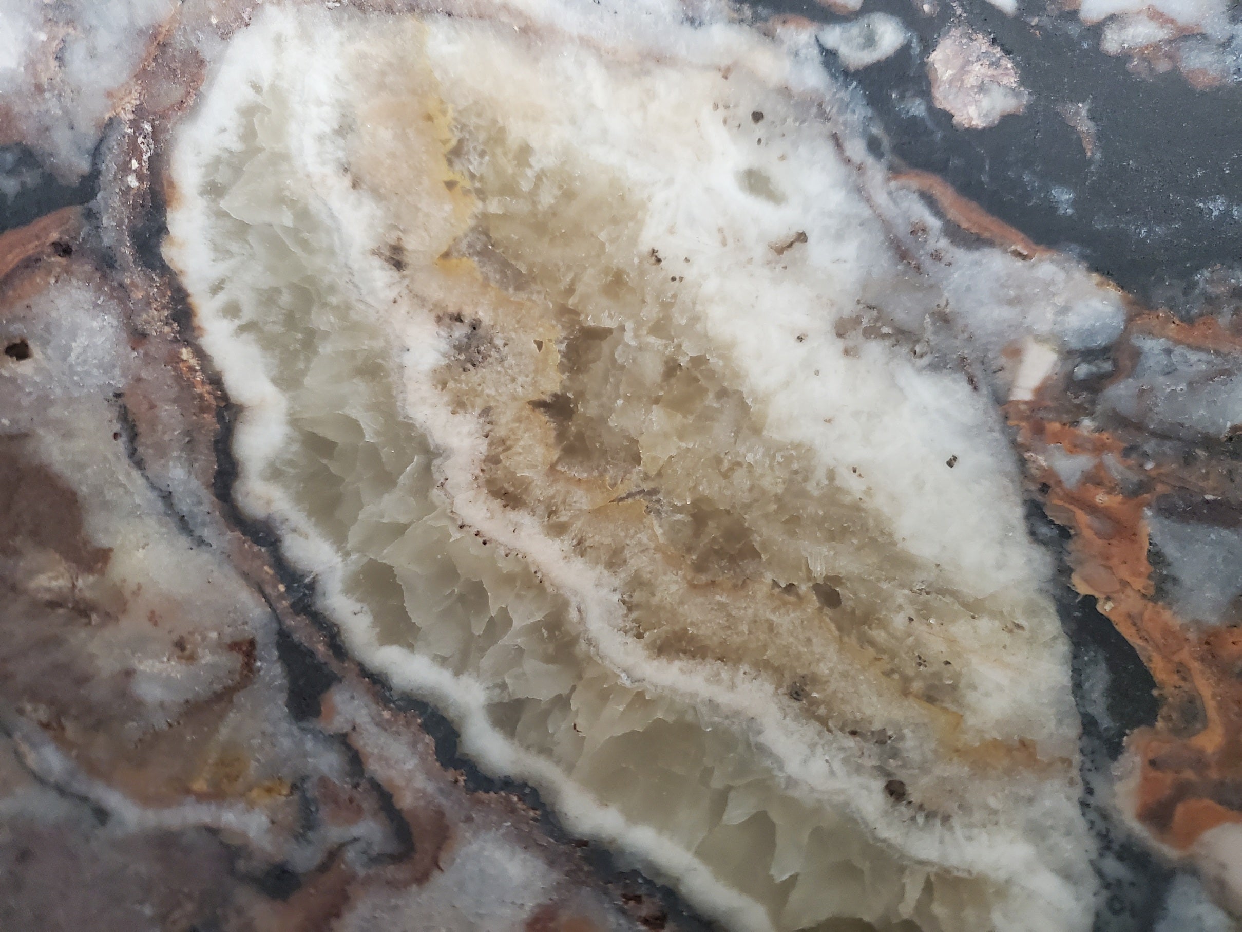S26_02 Serpentina Onyx Stone Vessel Sink (Round)