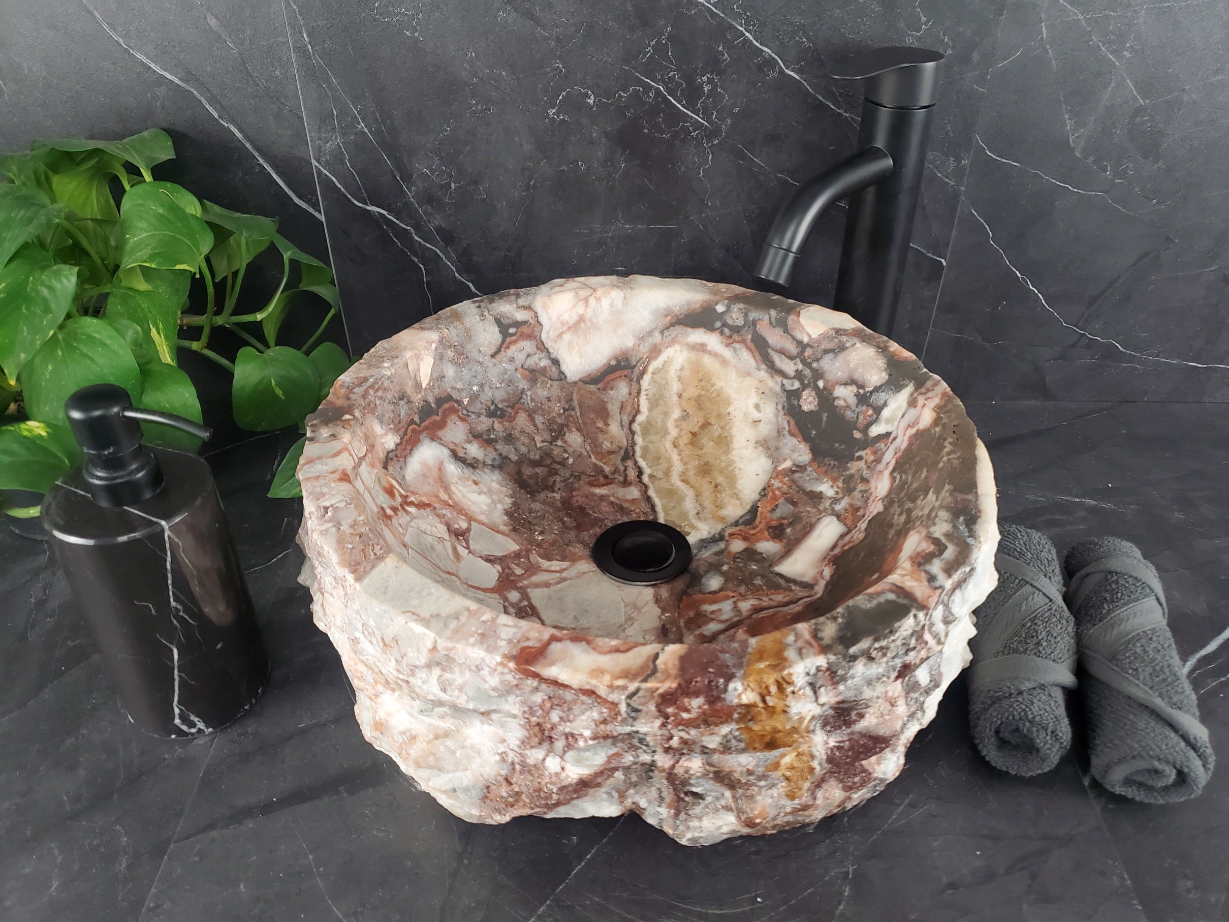 S26_02 Serpentina Onyx Stone Vessel Sink (Round)