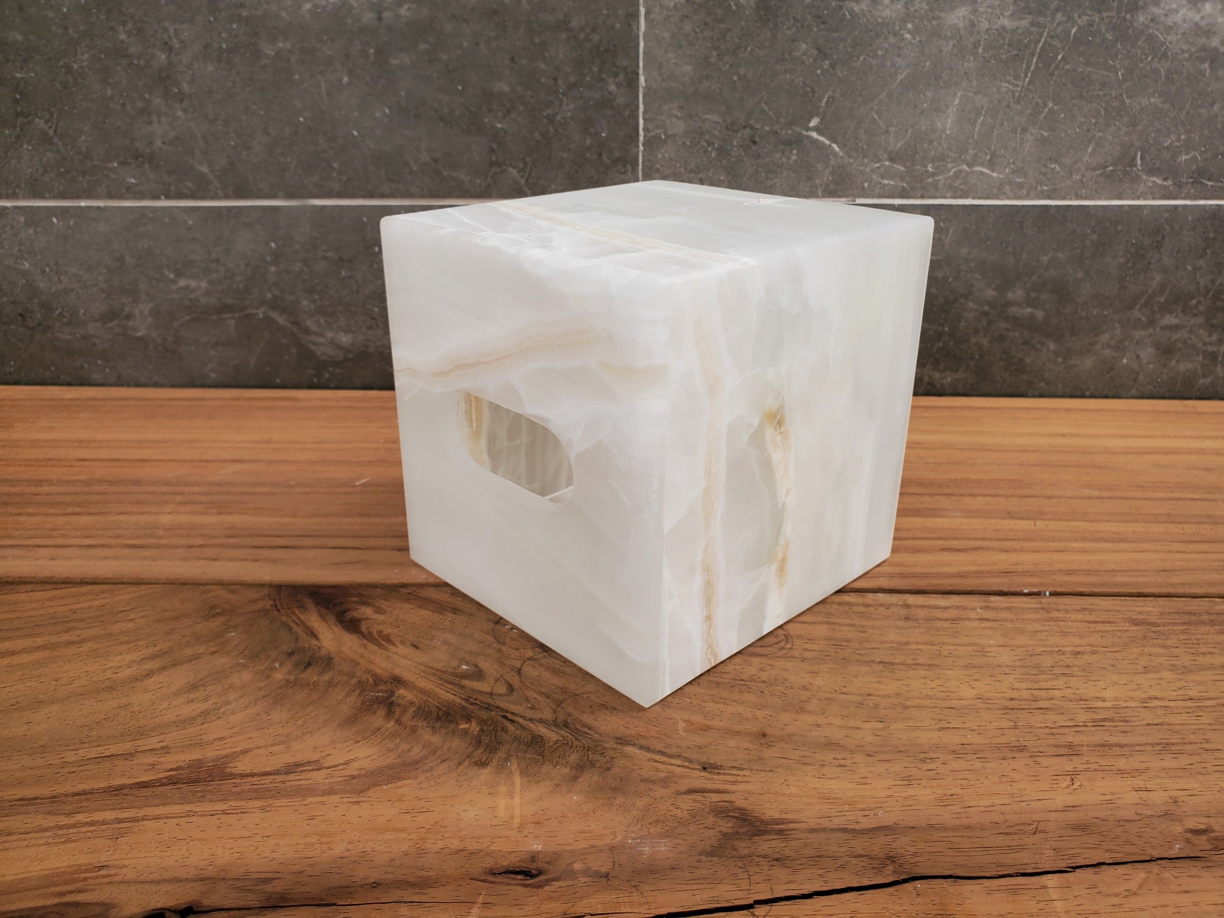 TCSQ_63 Neutral White Onyx Tissue Box Cover (Cube)