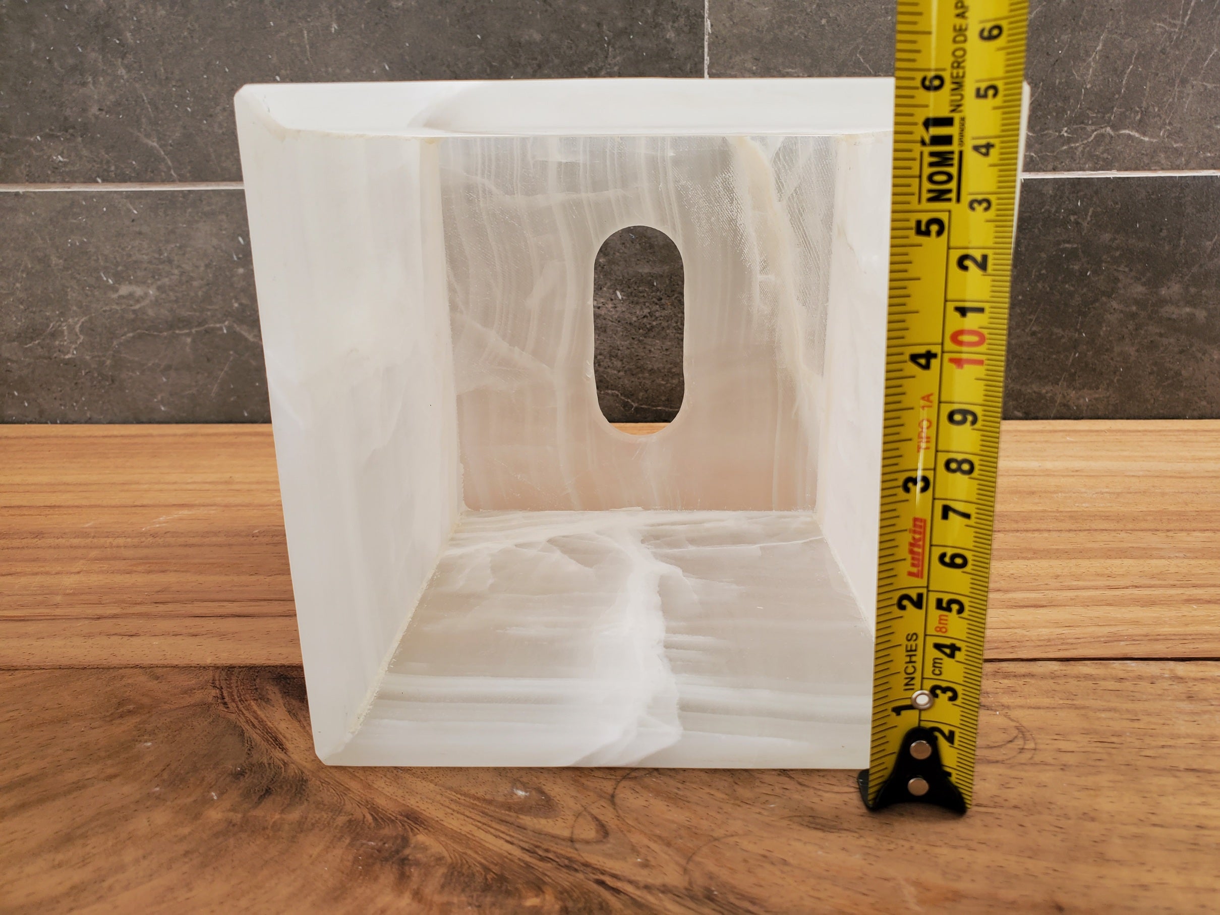 TCSQ_63 Neutral White Onyx Tissue Box Cover (Cube)