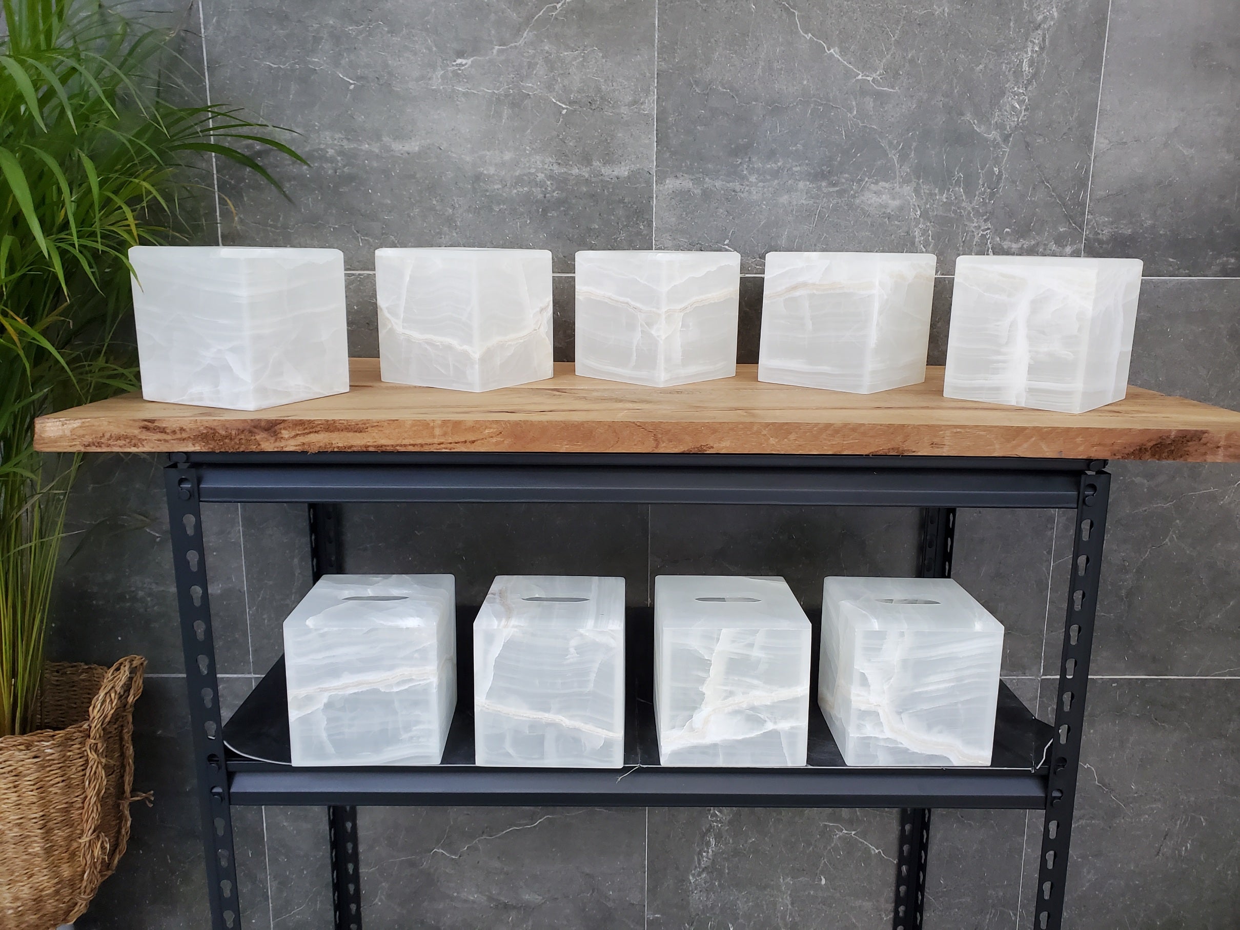 TCSQ_63 Neutral White Onyx Tissue Box Cover (Cube)
