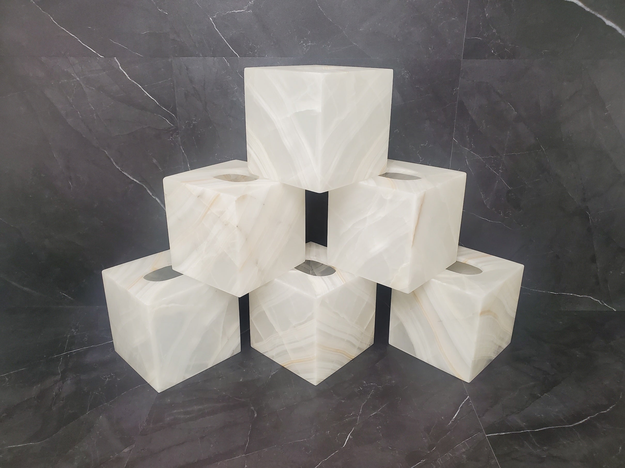 TCSQ_56 White Onyx Tissue Box Cover (Cube)