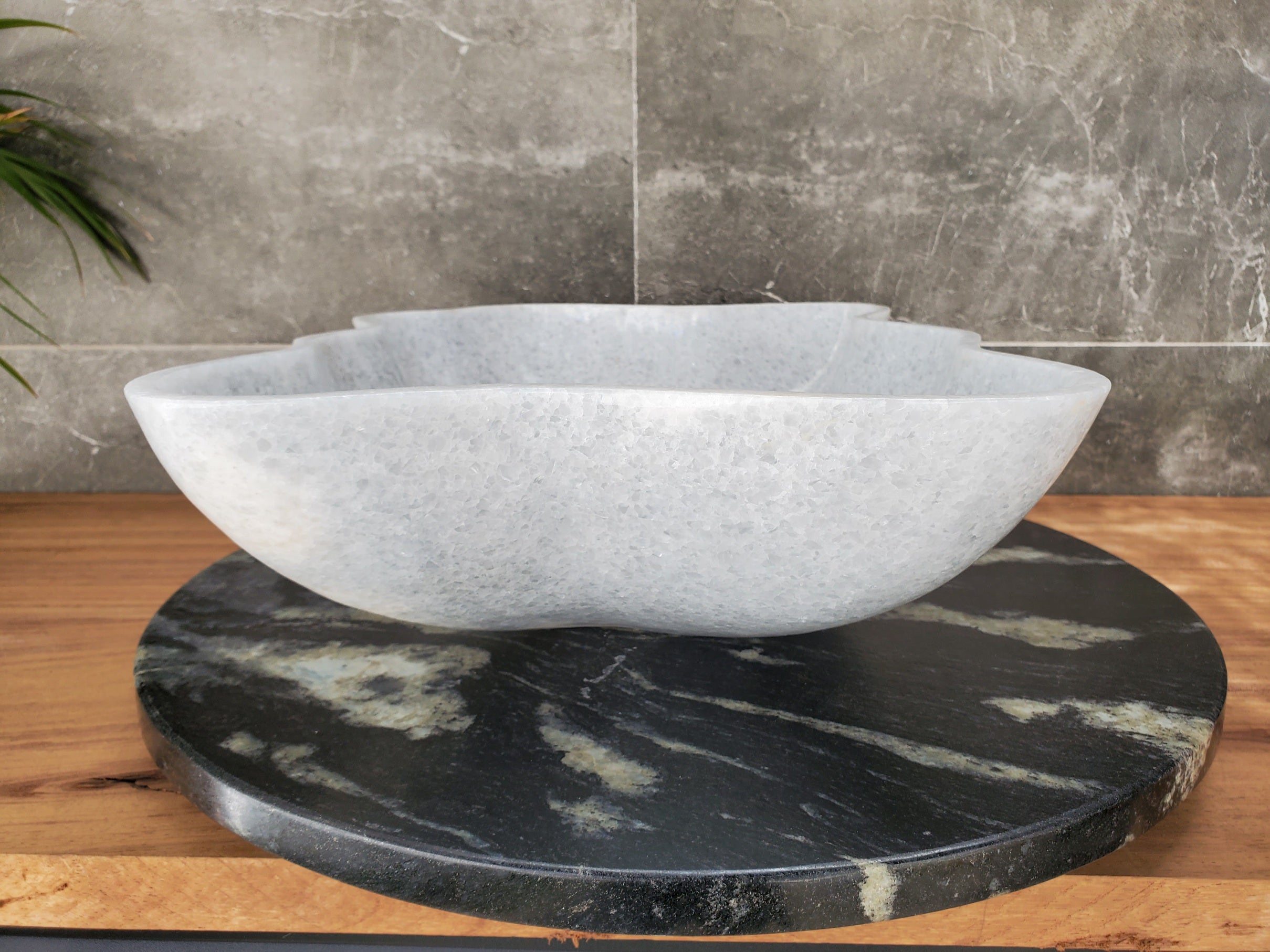 S33_50 Guadiana Marble Bathroom Vessel Sink- 17.5 x 13 inch