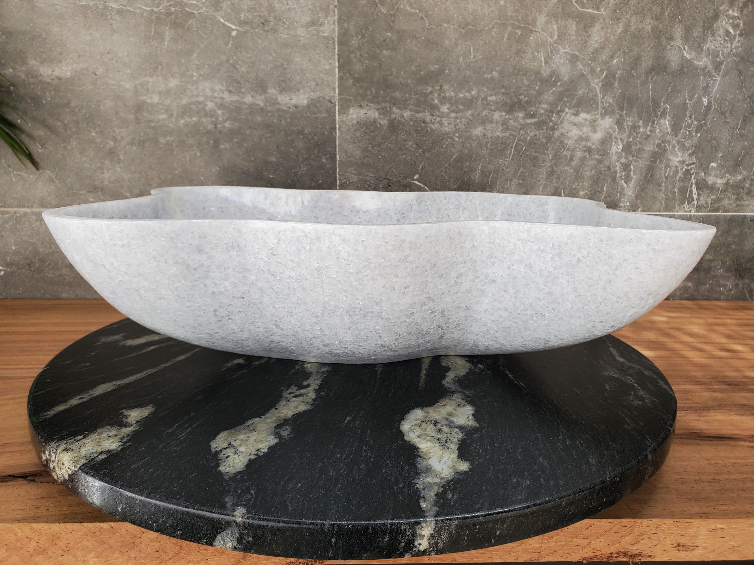 S33_50 Guadiana Marble Bathroom Vessel Sink- 17.5 x 13 inch