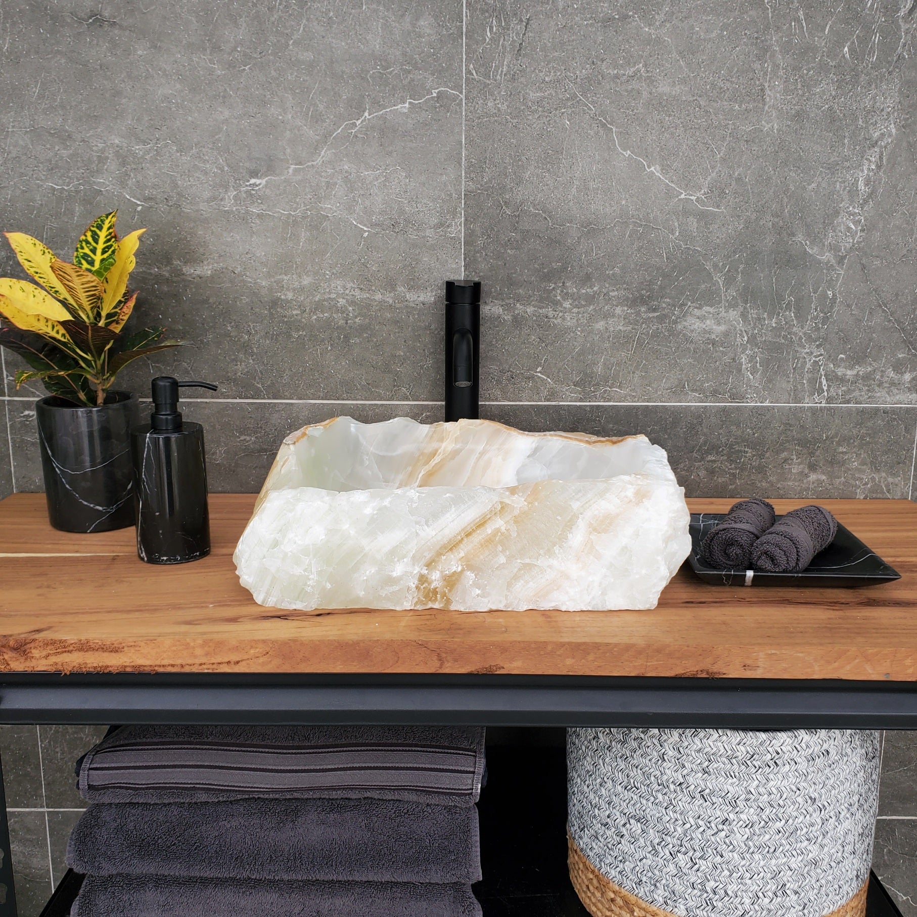 SET3168 Onyx Stone Master Bath Set of 2 (Two) Vessel Sinks