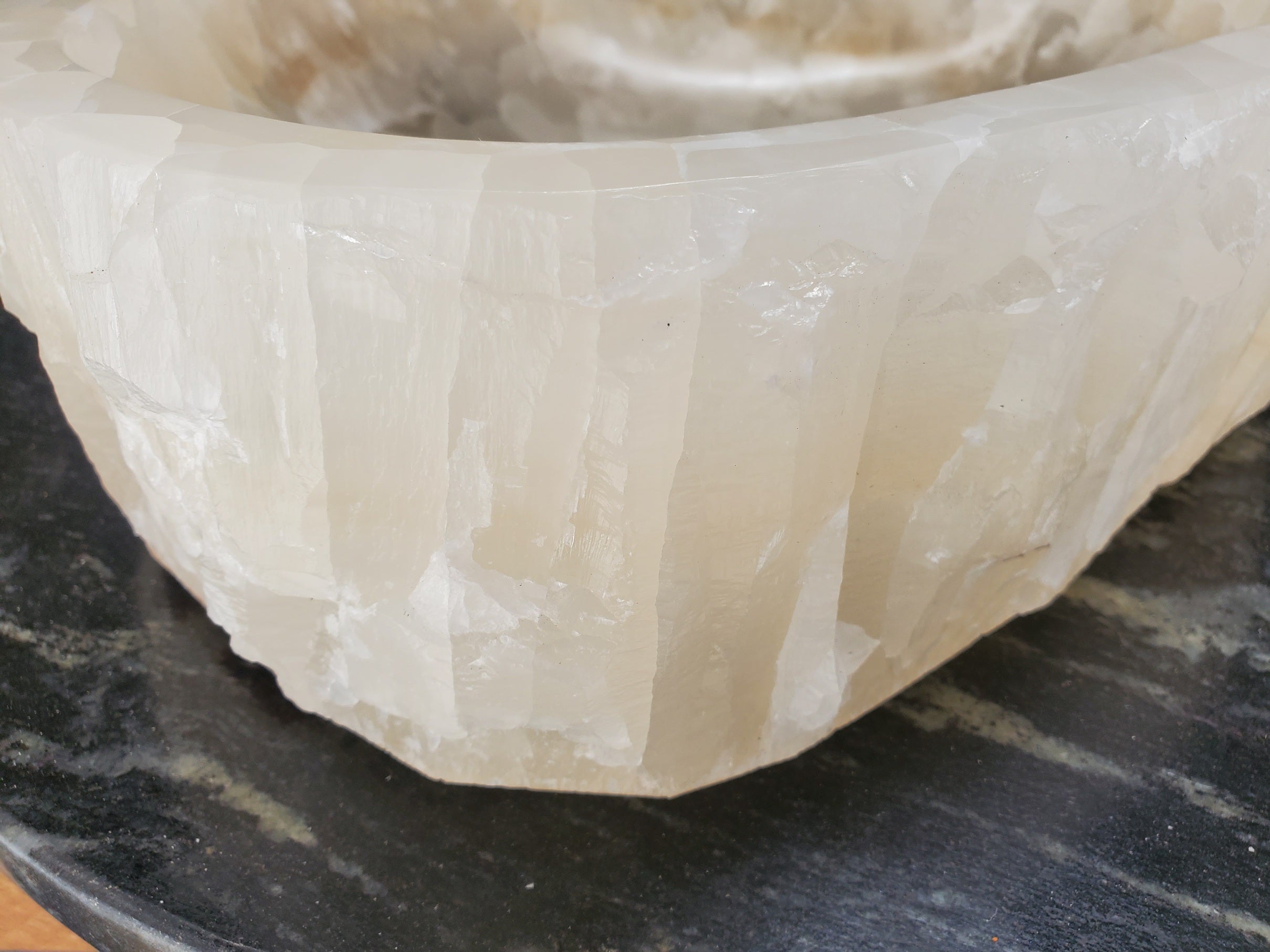 S33_20 Onyx Stone Vessel Sink - 16 x 13 inch