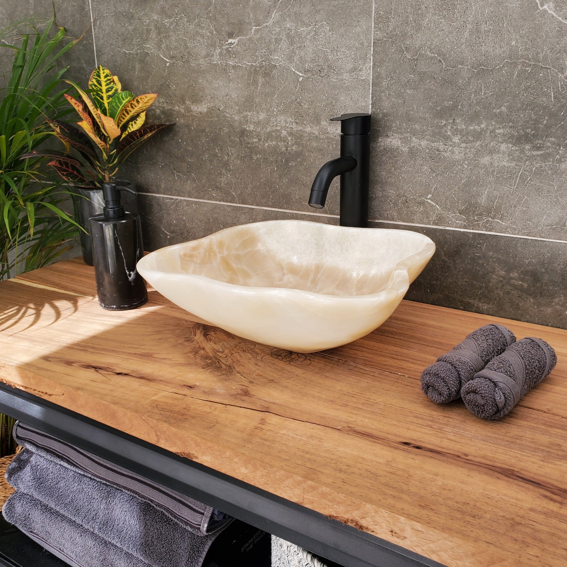 S32_22 Onyx Stone Vessel Bathroom Sink - 14 x 12 inch