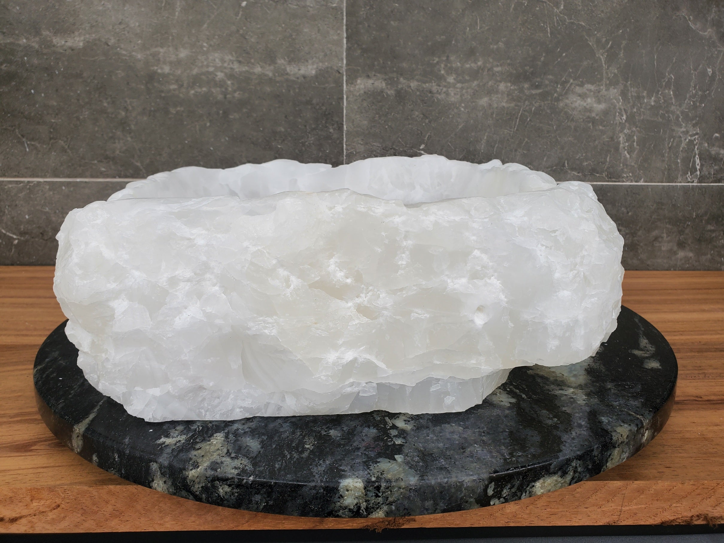 S31_47 Onyx Stone Vessel Bathroom Sink