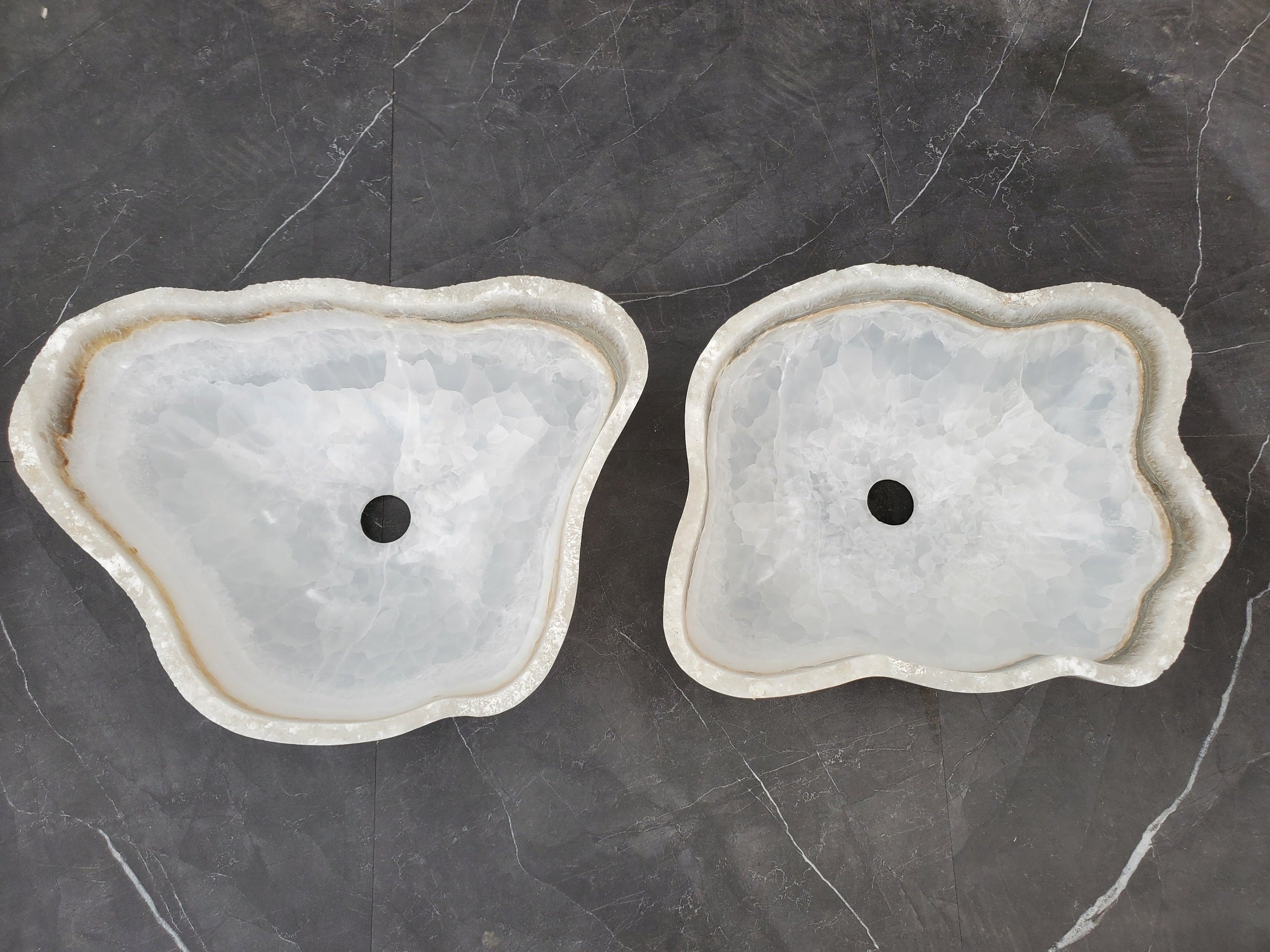 SET3304 Onyx Stone Master Bath Set of 2 (Two) Vessel Sinks