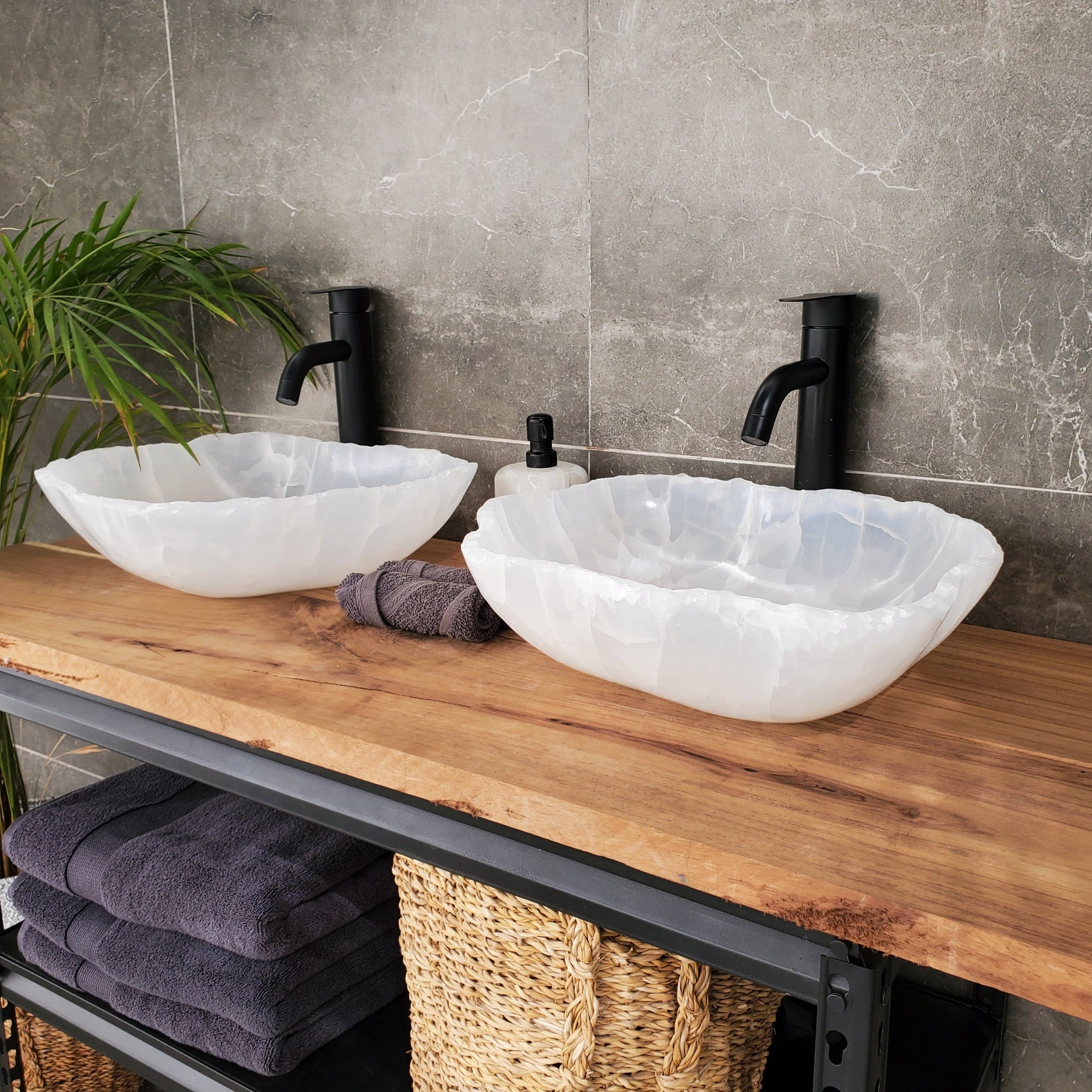 SET3303 Onyx Stone Master Bath Set of 2 (Two) Vessel Sinks