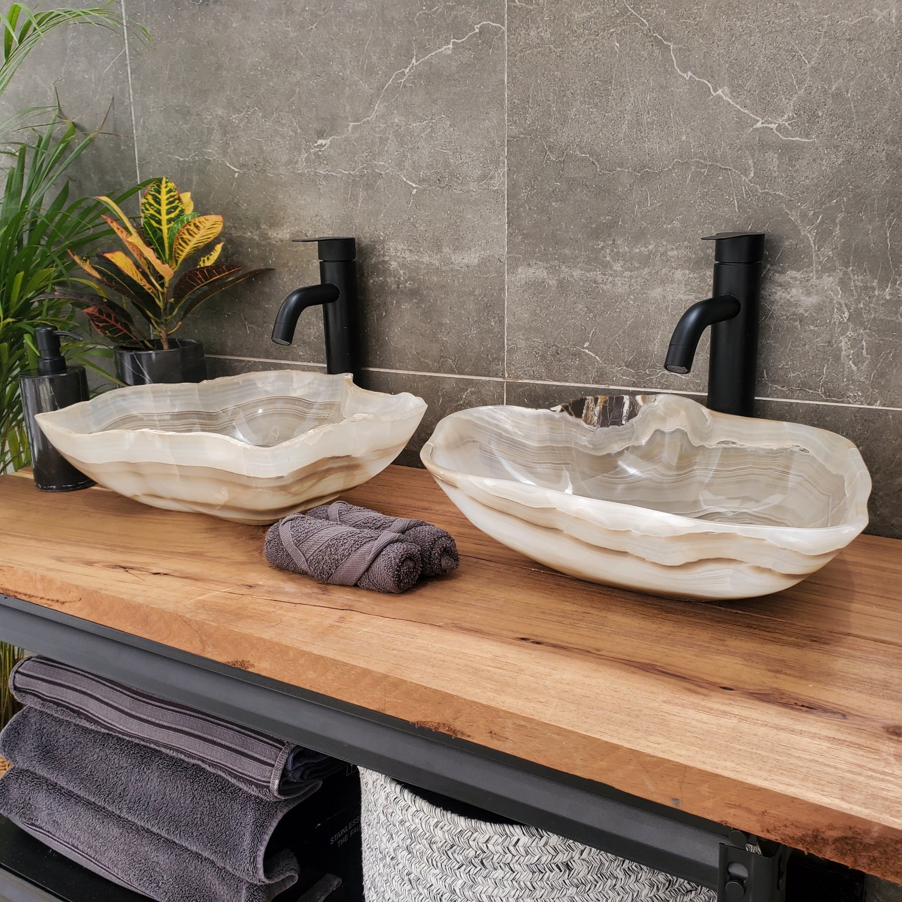 SET3203 Onyx Stone Master Bath Set of 2 (Two) Vessel Sinks