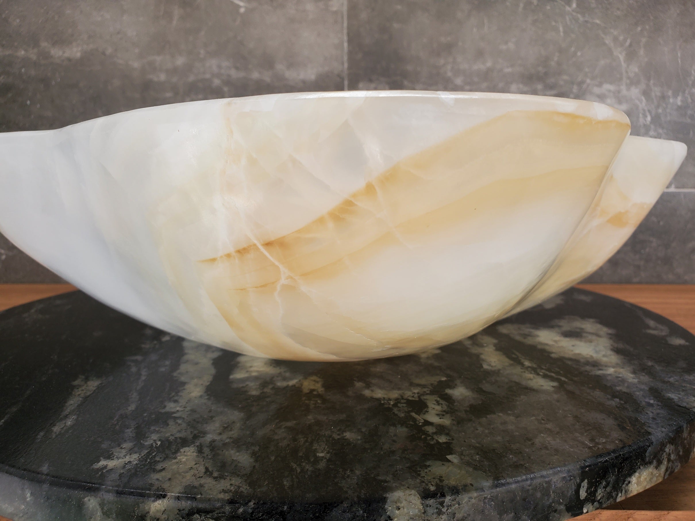 S33_24 White Onyx Bathroom Vessel Sink - 16.5 x 16.5 inch