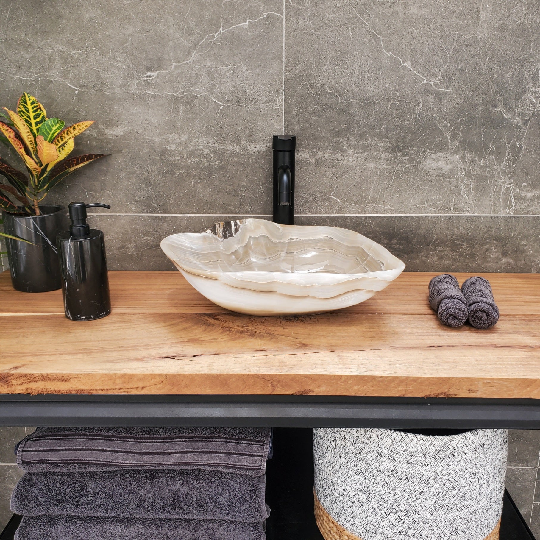 S32_17 Onyx Stone Vessel Bathroom Sink - 15 x 13 inch