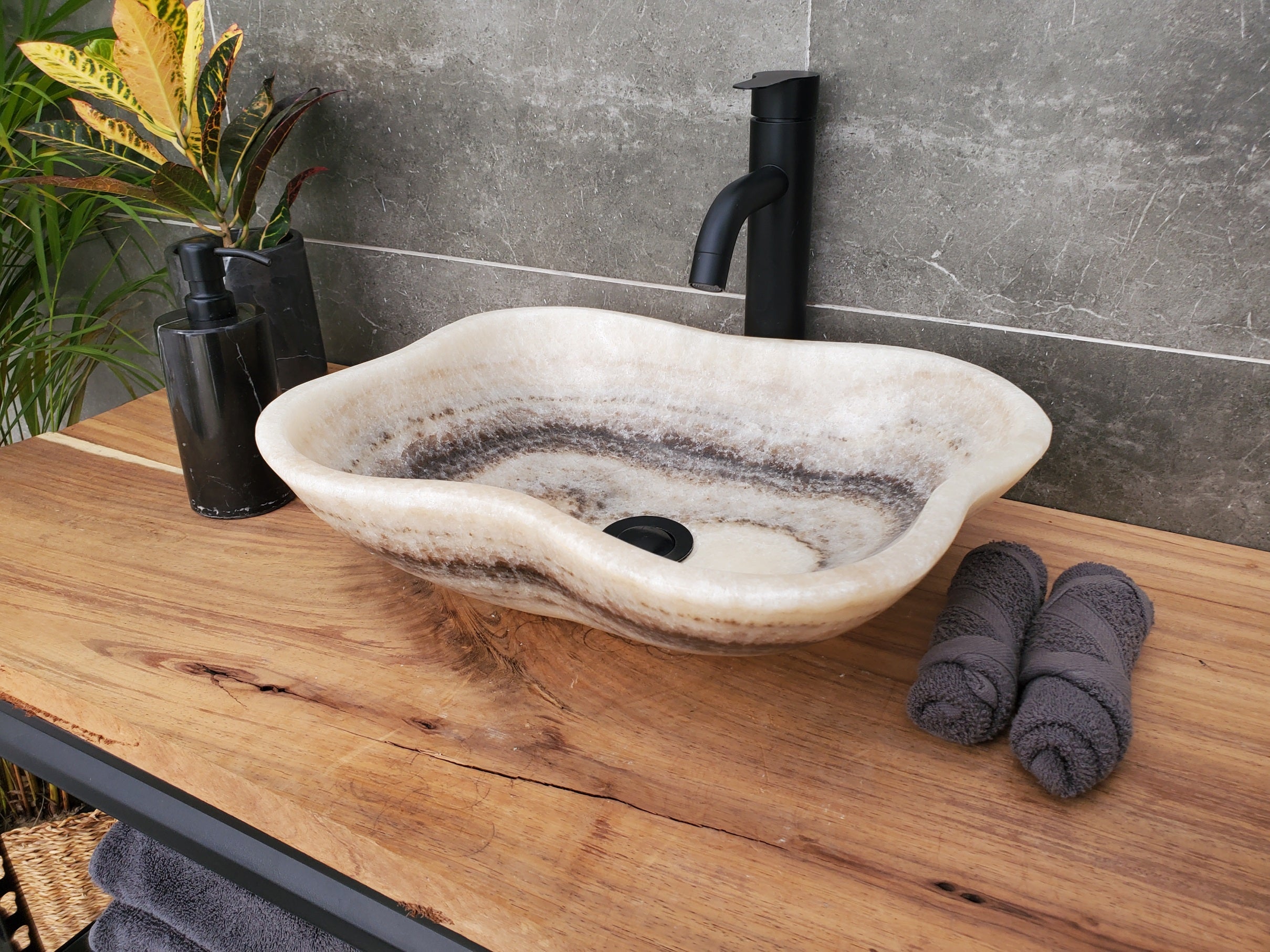 S32_12 Onyx Stone Vessel Bathroom Sink