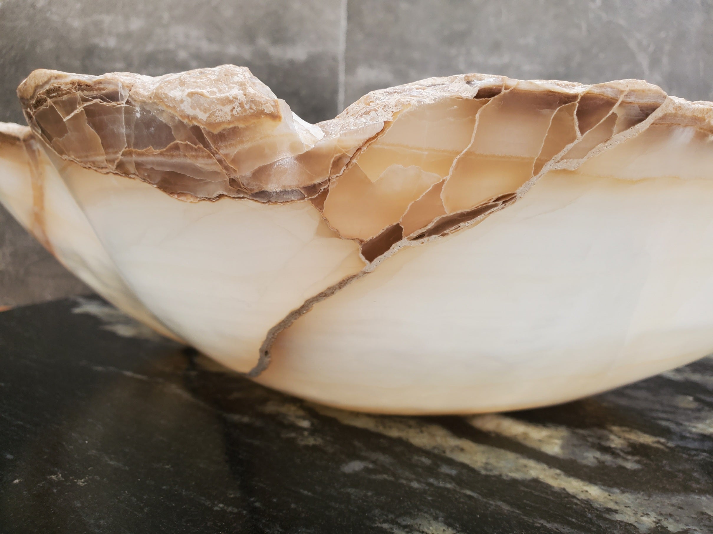 S32_20 Onyx Stone Vessel Bathroom Sink