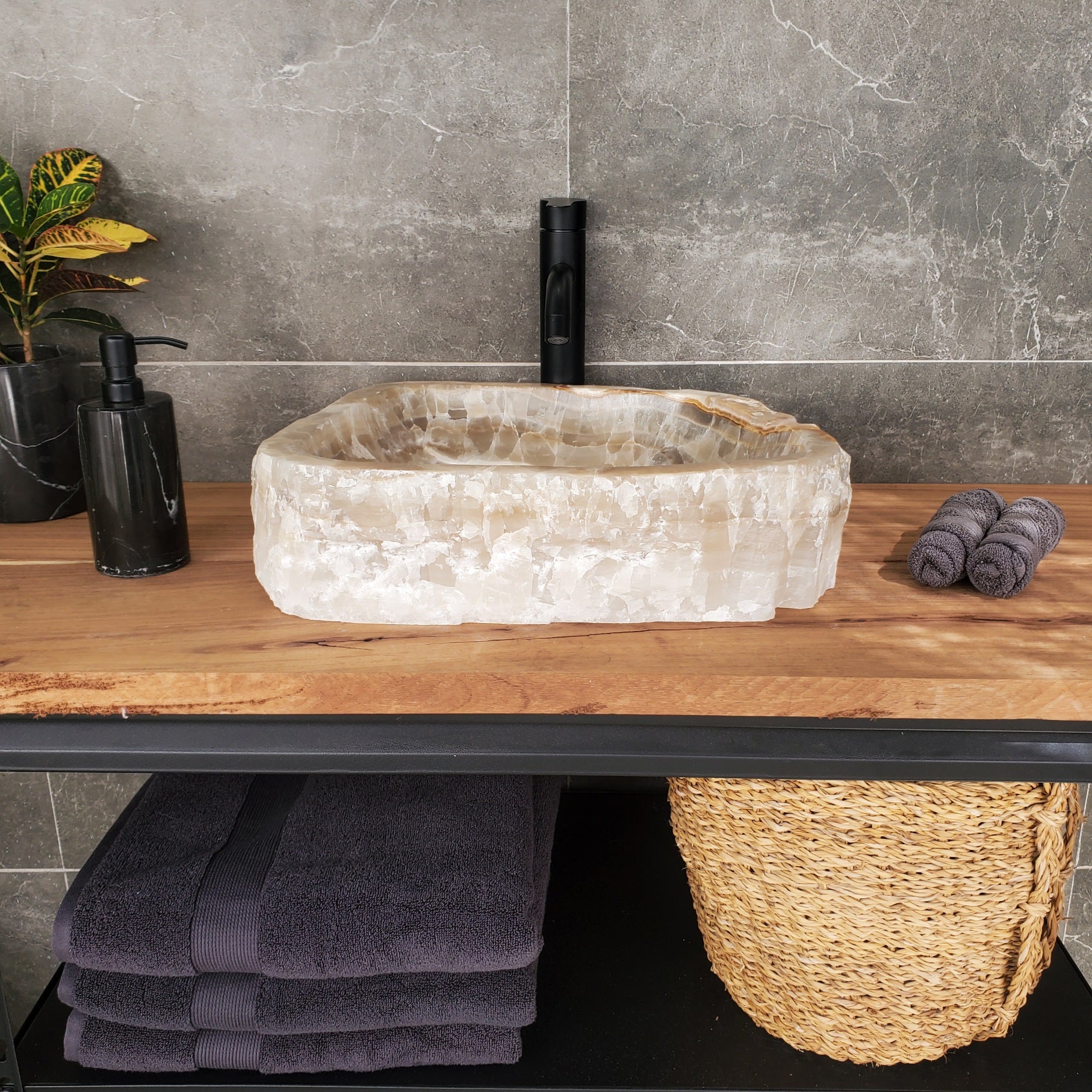S33_15 Onyx Stone Vessel Sink - 17 x 14 inch