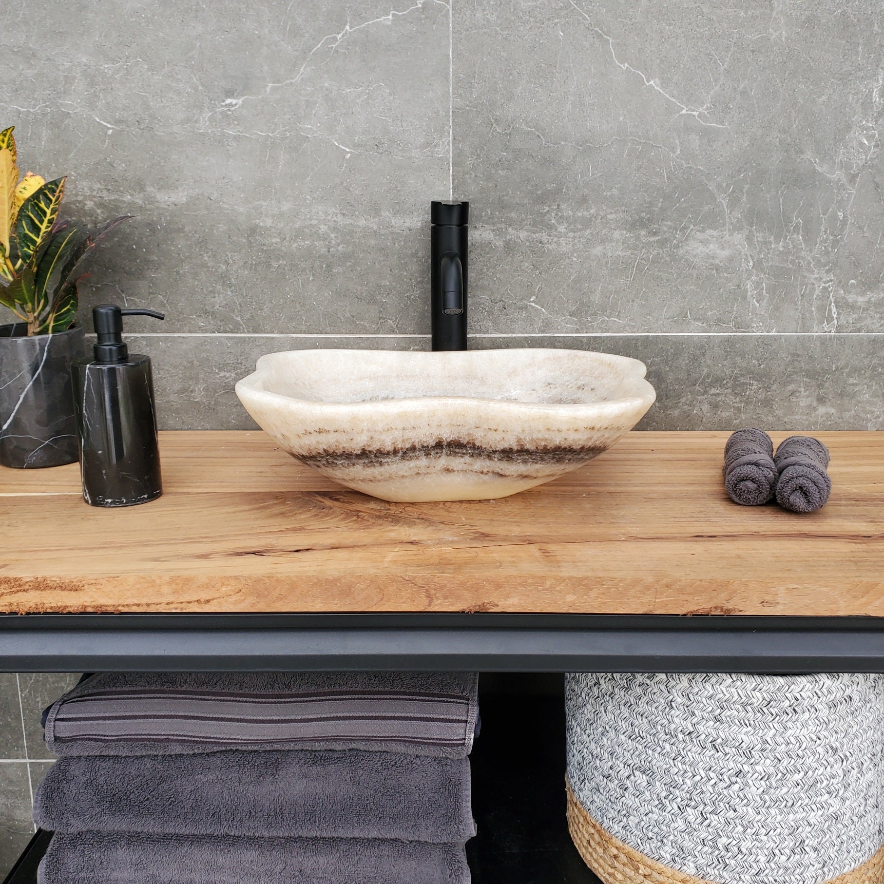 S32_12 Onyx Stone Vessel Bathroom Sink - 16.5 x 13.5 inch