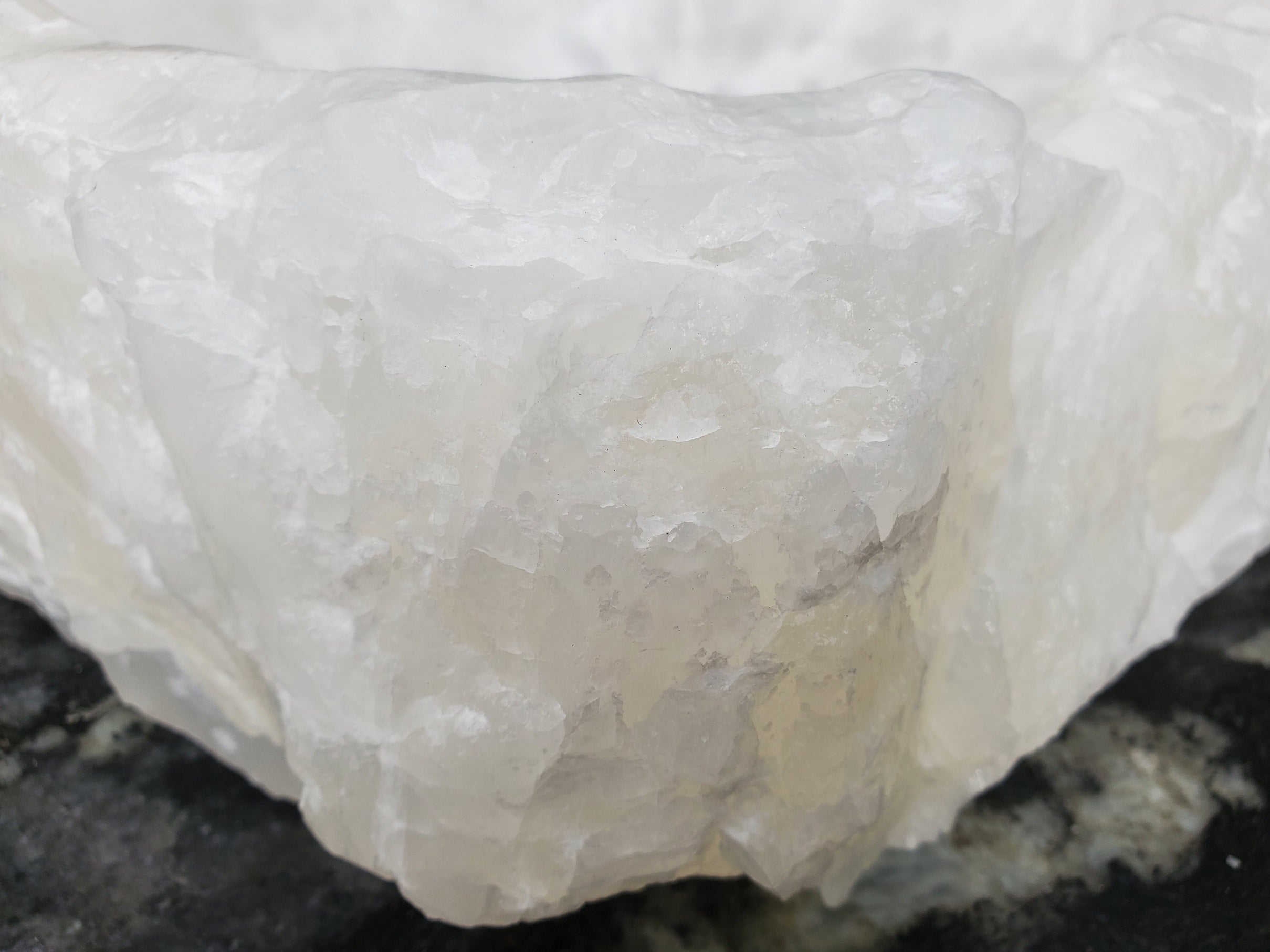 S31_47 Onyx Stone Vessel Bathroom Sink