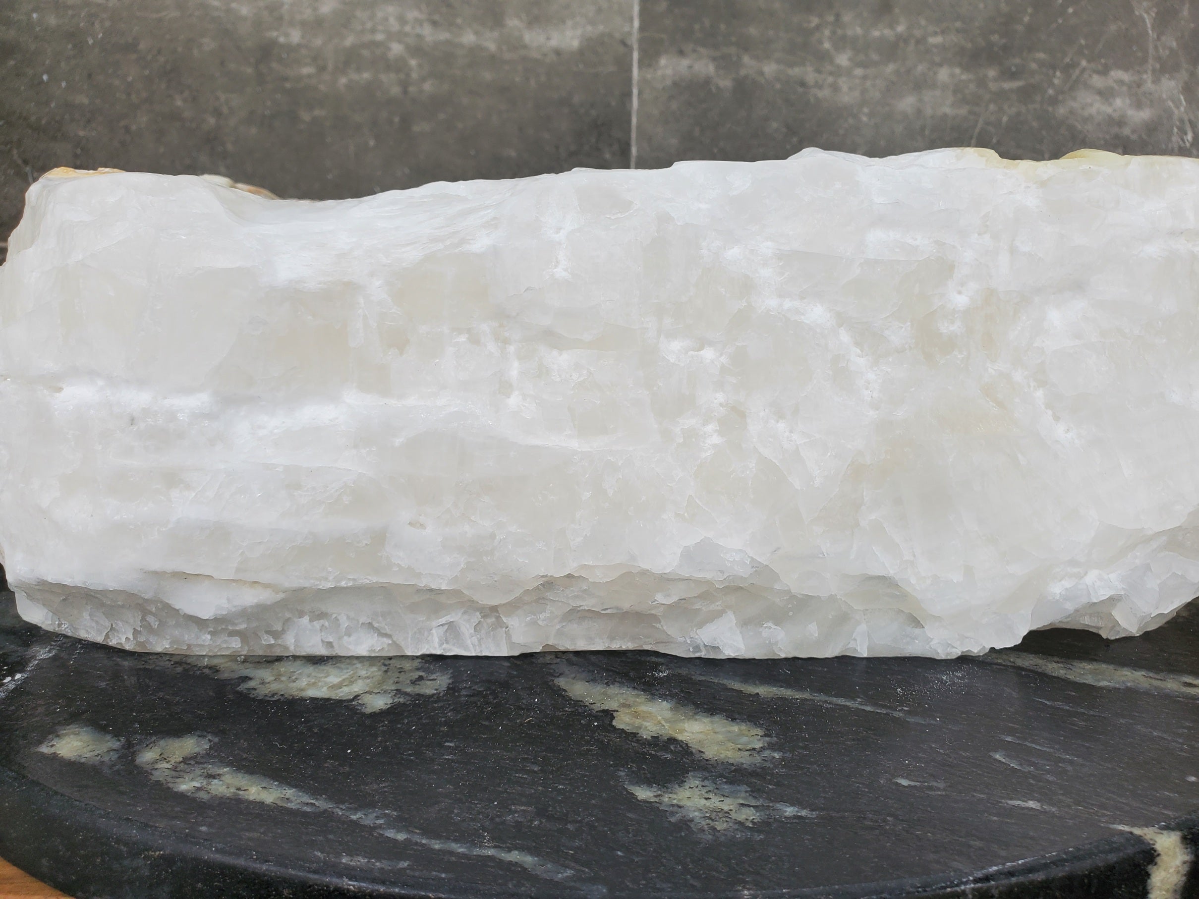 S31_45 Onyx Stone Vessel Bathroom Sink