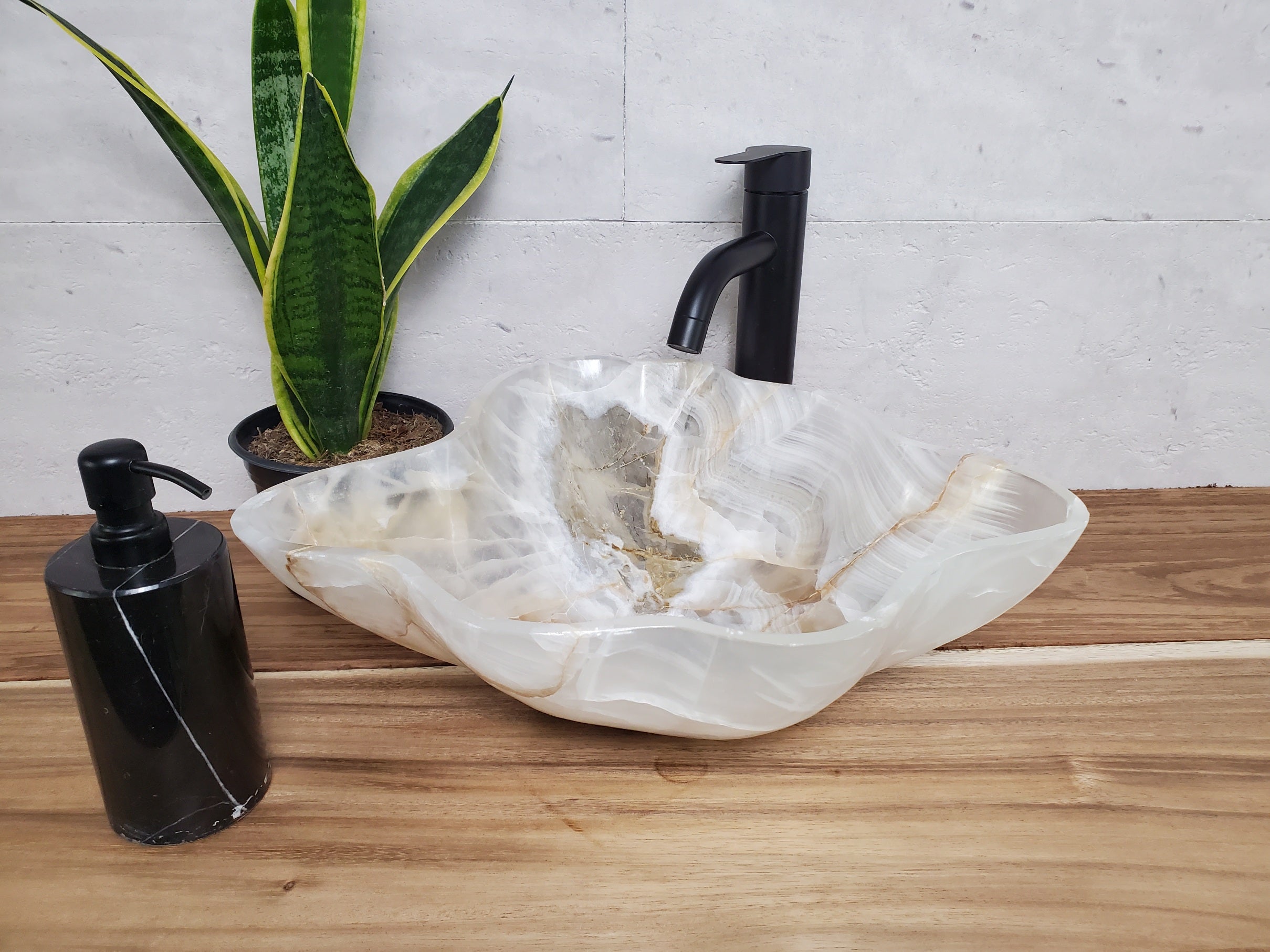 S28_01 Onyx Stone Bathroom Vessel Sink