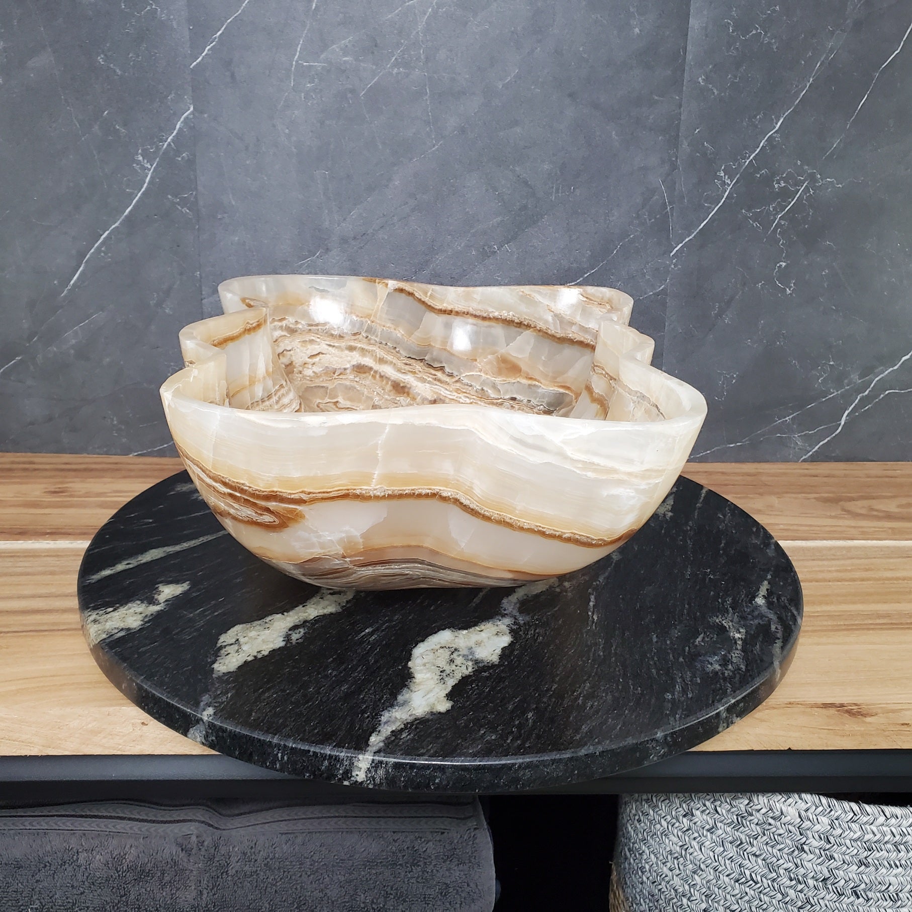 S28_04 Onyx Stone Bathroom Vessel Sink - 19 x 14 inch
