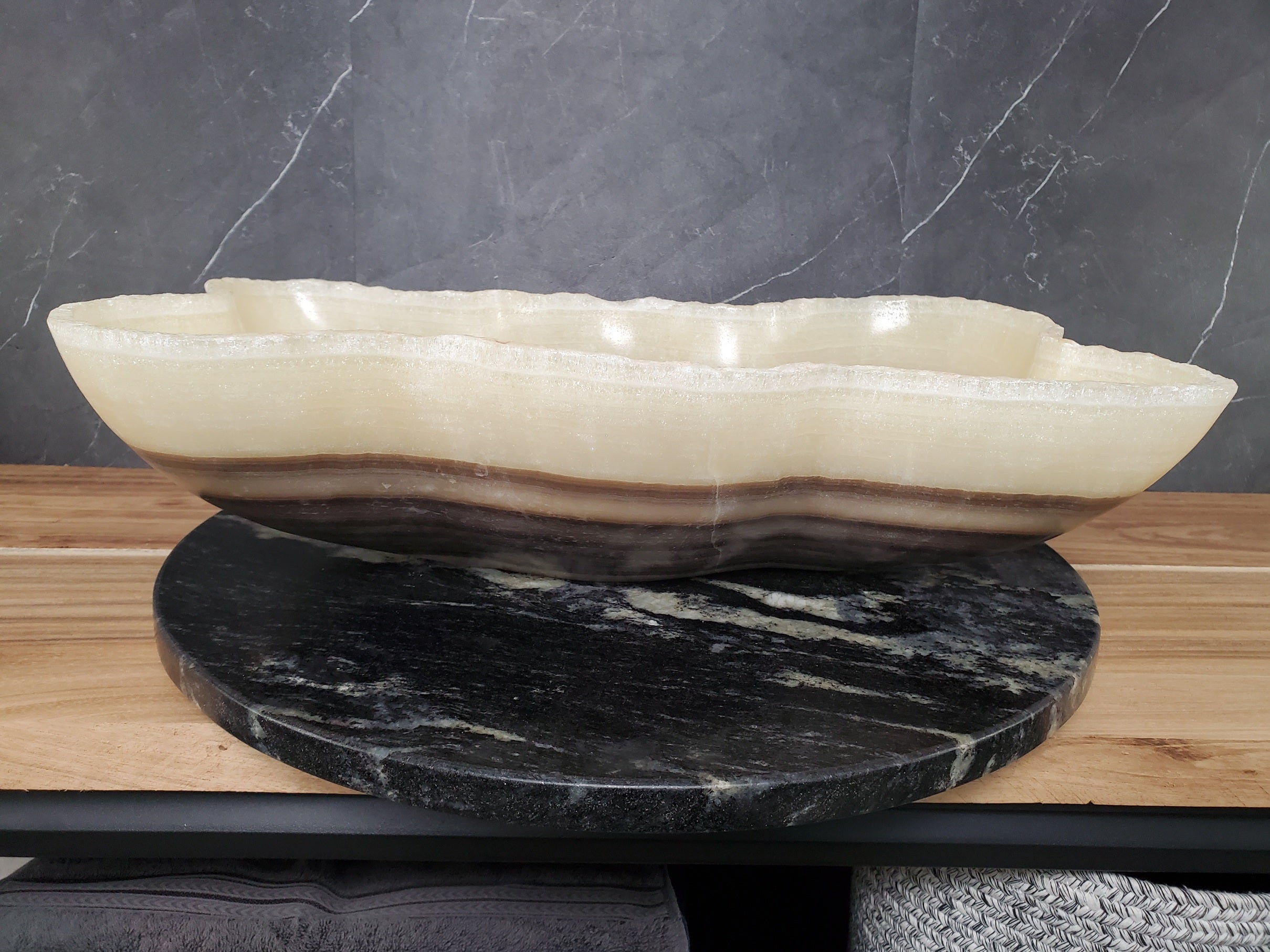 S28_05 Onyx Stone Bathroom Vessel Sink - 20 x 12.5 inch