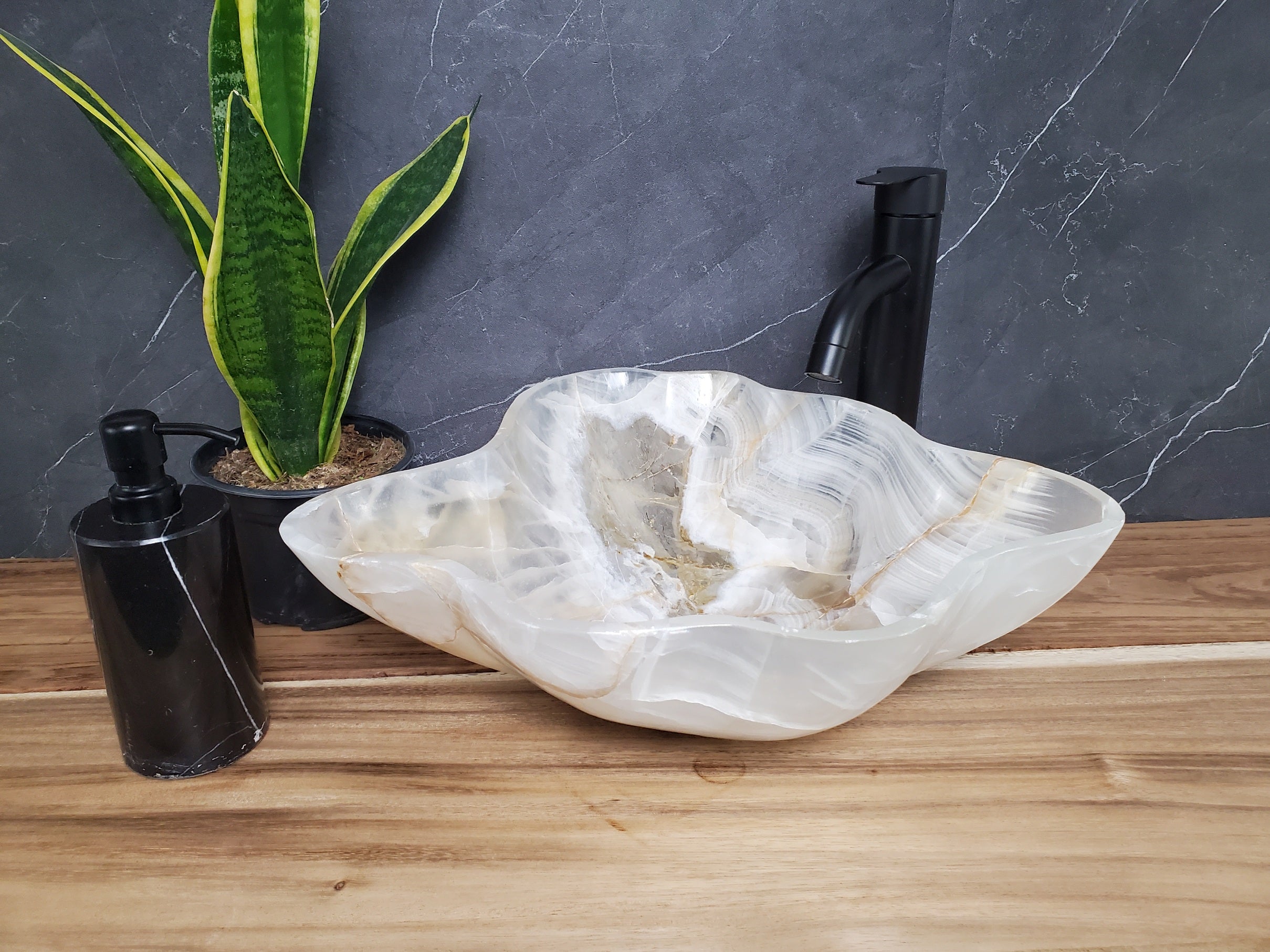 S28_01 Onyx Stone Bathroom Vessel Sink