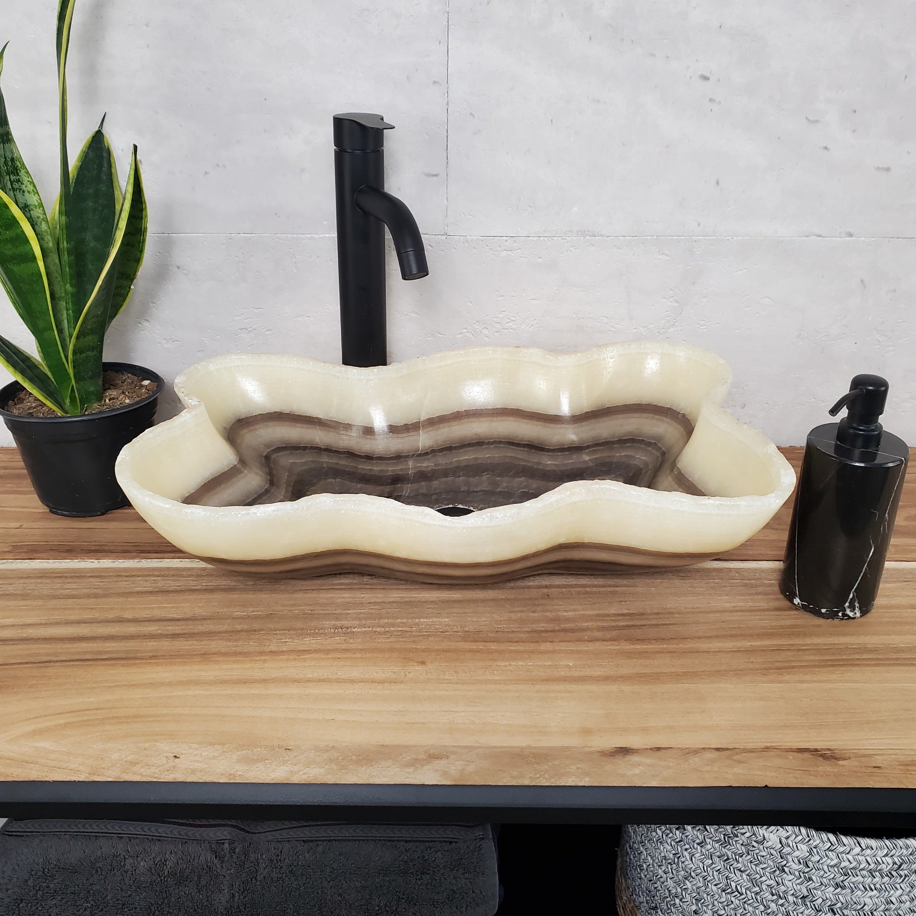 S28_05 Onyx Stone Bathroom Vessel Sink