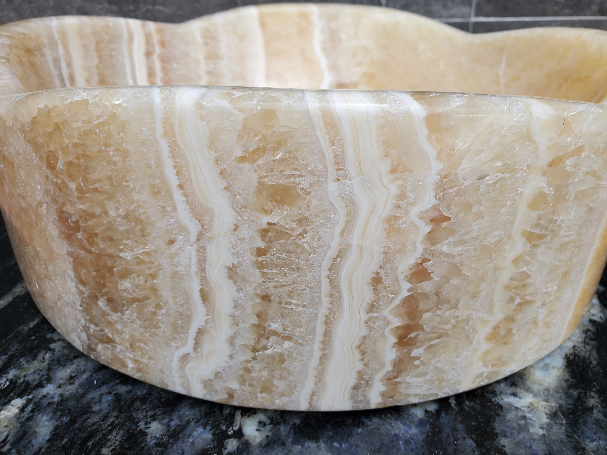 S29_11 Onyx Stone Vessel Bathroom Sink - Round