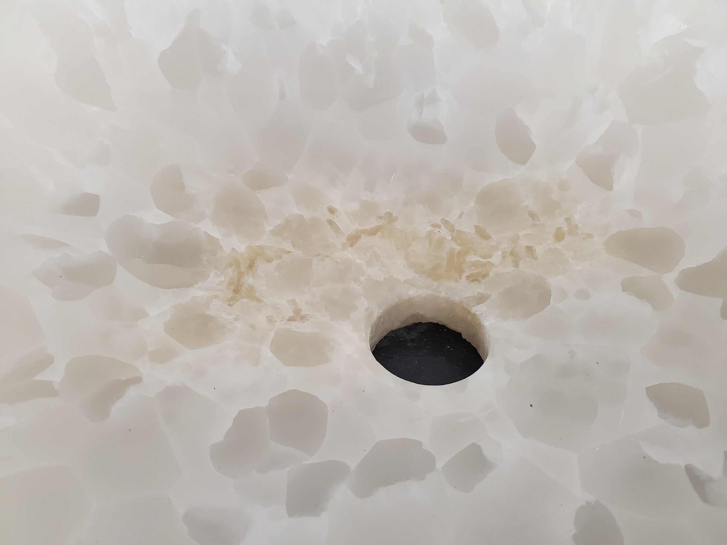 S27_12 Round Onyx Round Vessel Sink